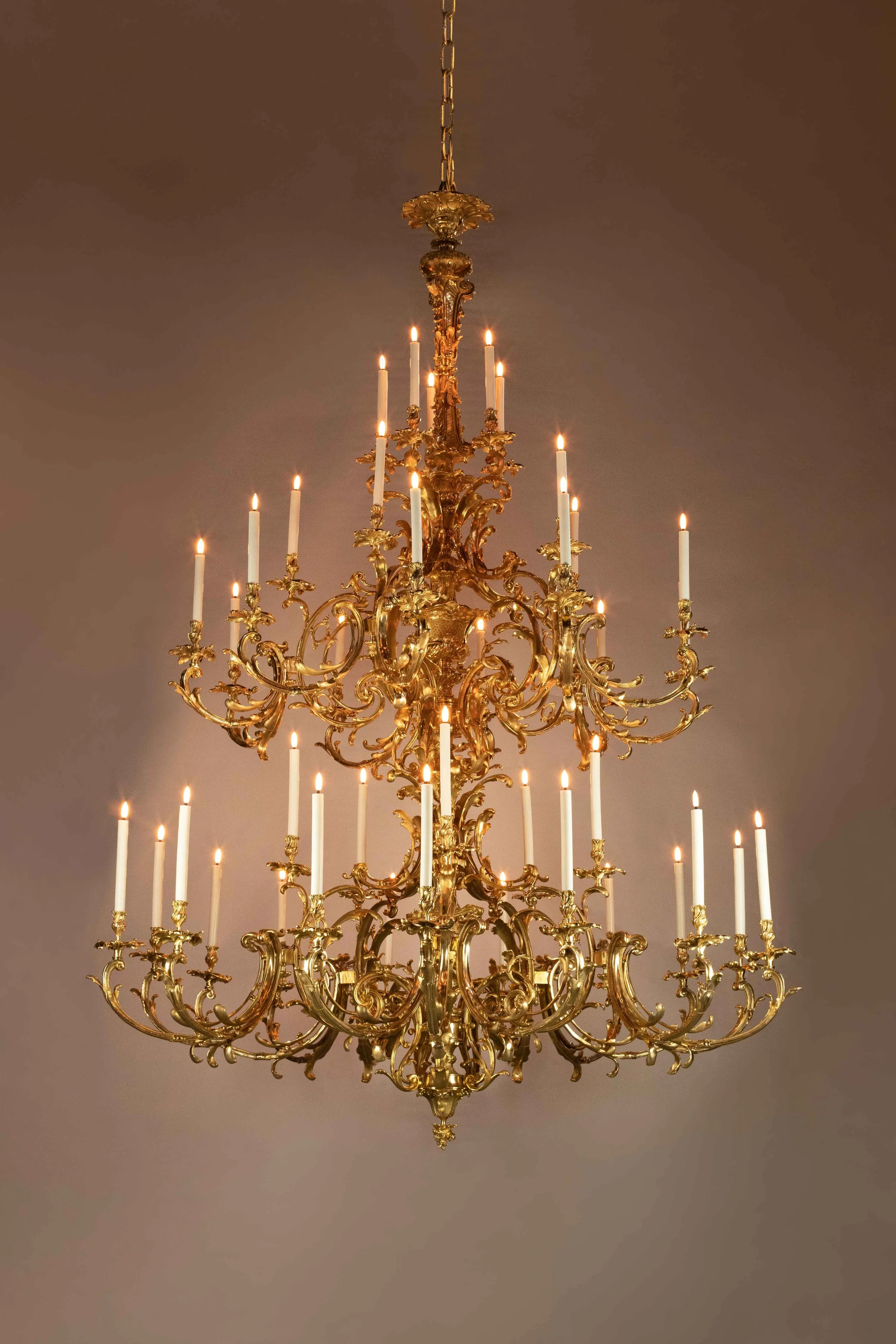 Monumental 18th-century style Baroque chandelier 2.jpg