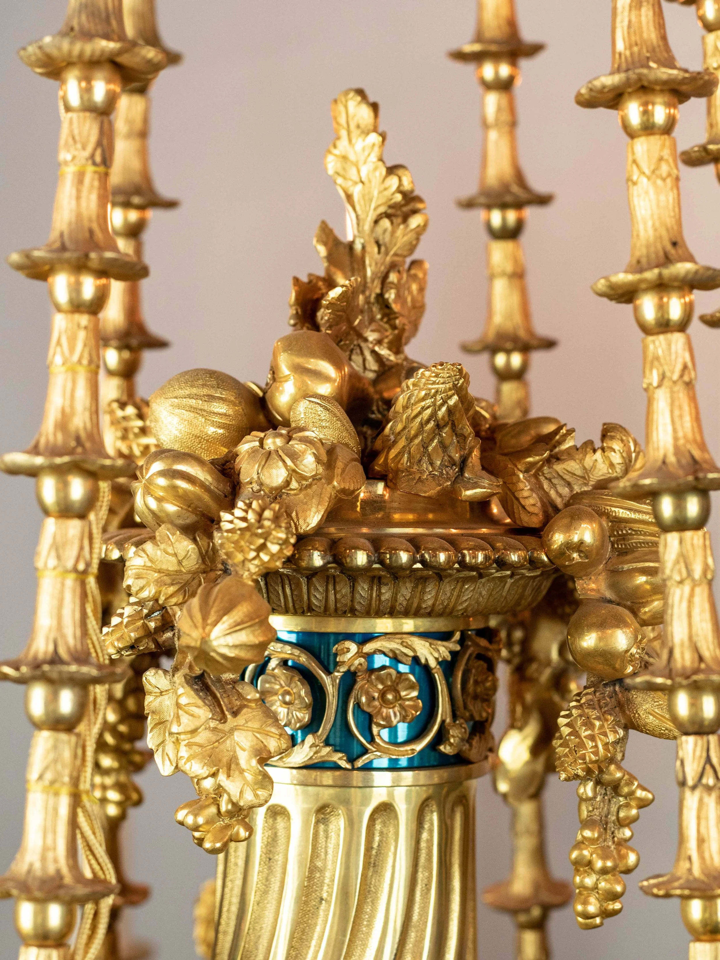 Marie-Antoinette Chandelier 10.jpg