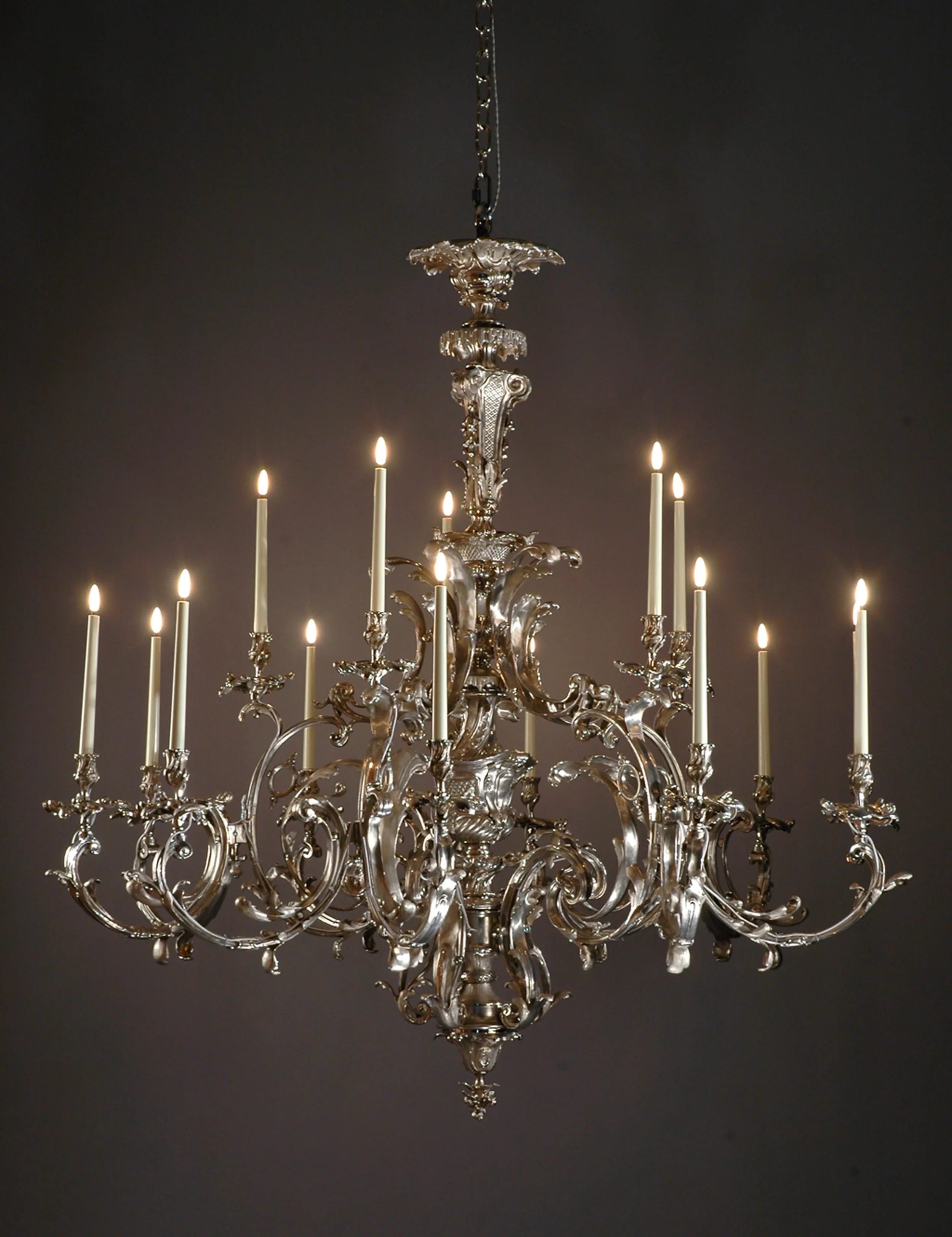 Important Louis XV Chandelier From Nancy .webp