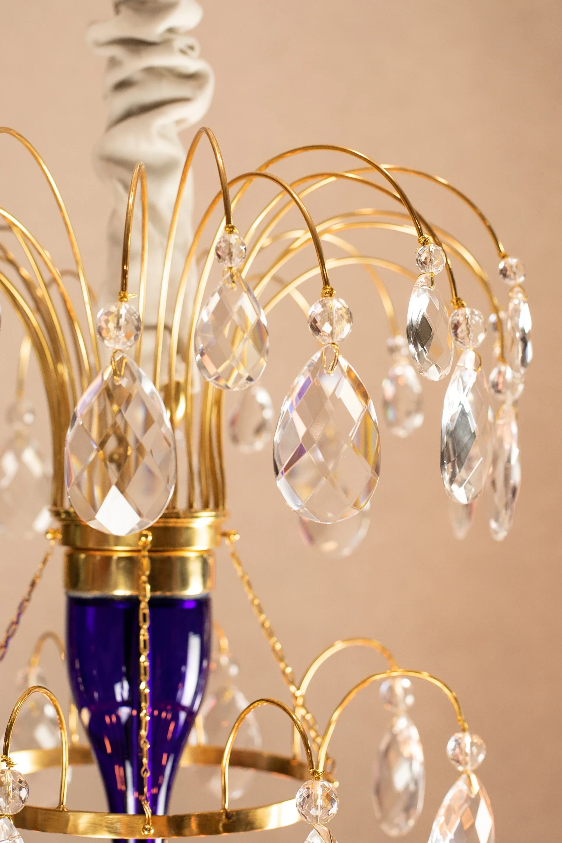 Blue-centred Russian Chandelier 5.webp