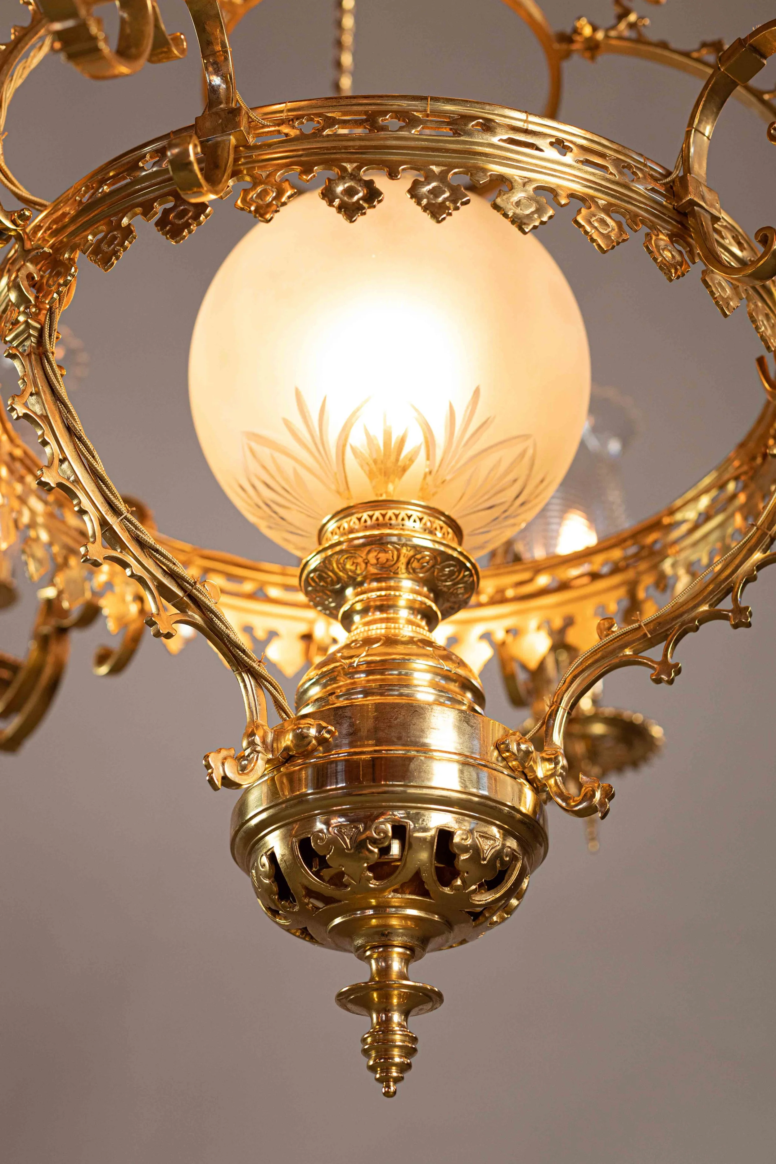 Neo orientalist chandelier 2.jpg