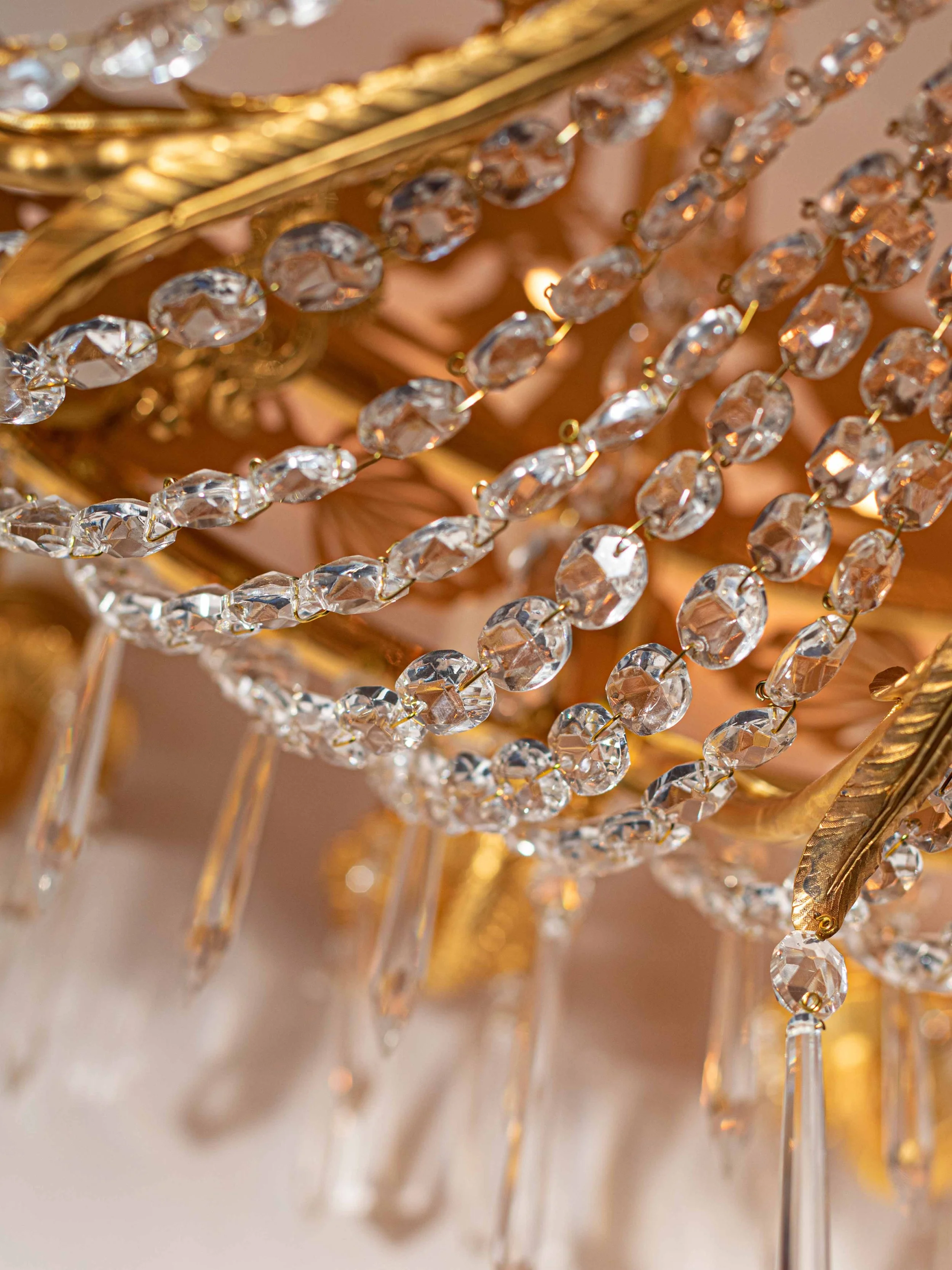 Important Empire Chandelier with Antique Decor 4.jpg