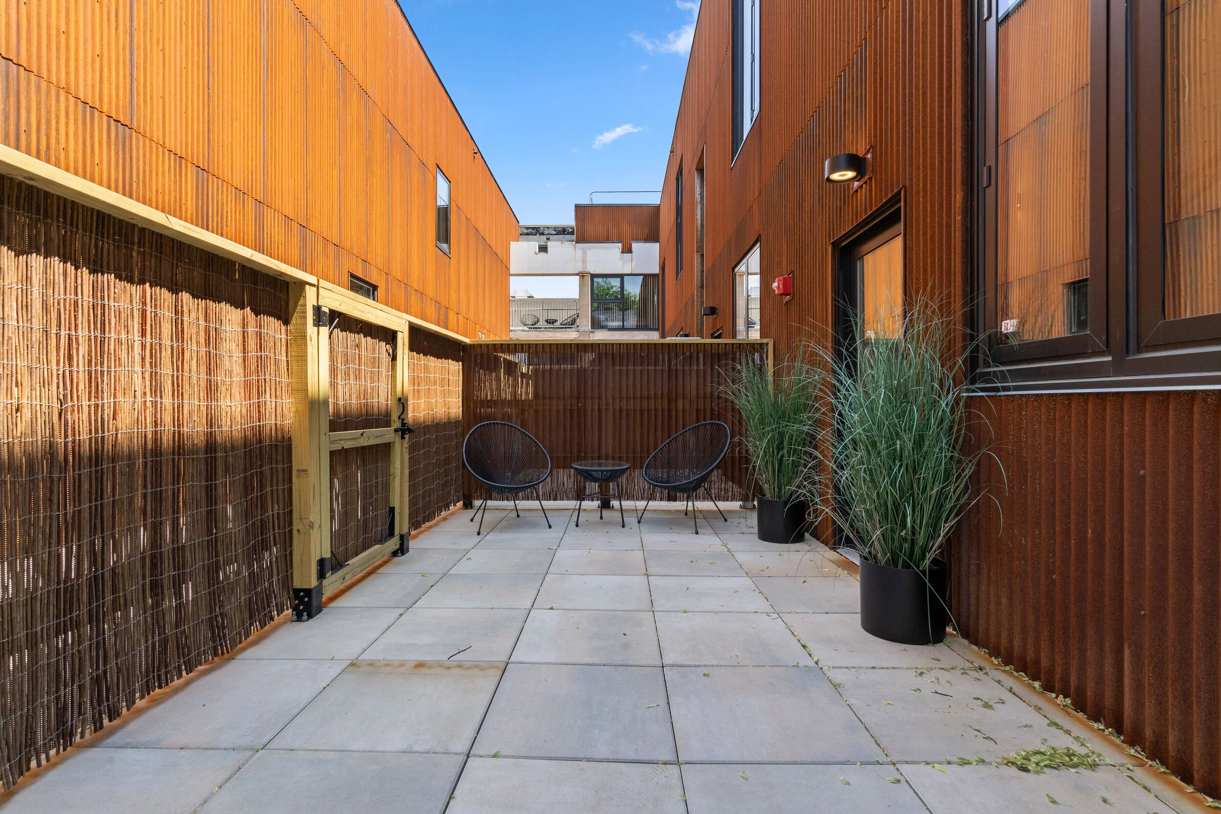 Patio 1.JPG