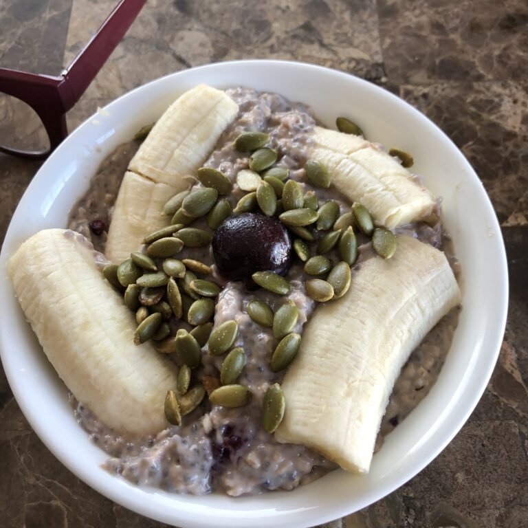 Oatmeal Protein and Fruit Bowl