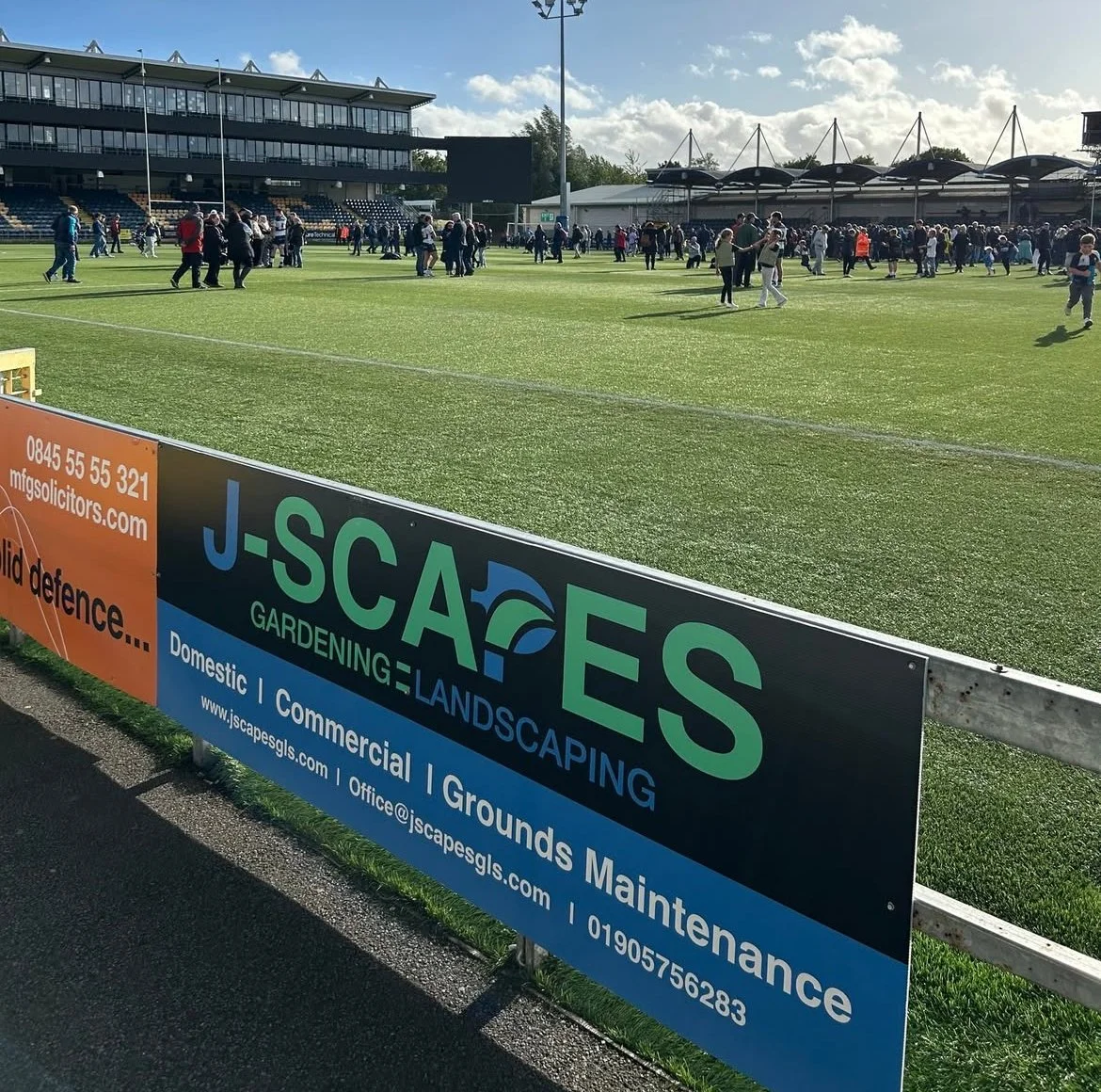 Jscapes has sponsored local sporting events and individual marathon attempts.