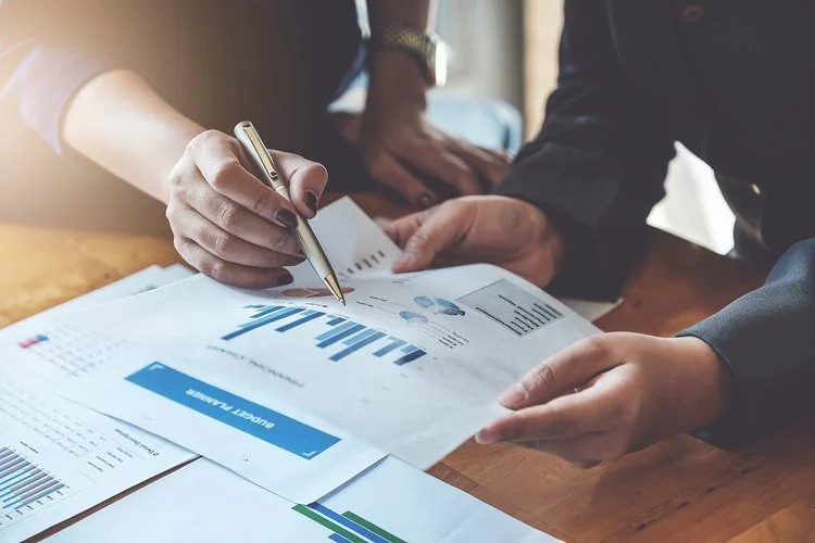 Creating a Legacy in Your Will: A Financial Perspective