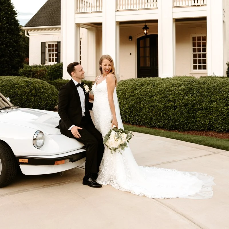 Stunning Photo Moments at Donovan Manor, a Raleigh Wedding Venue