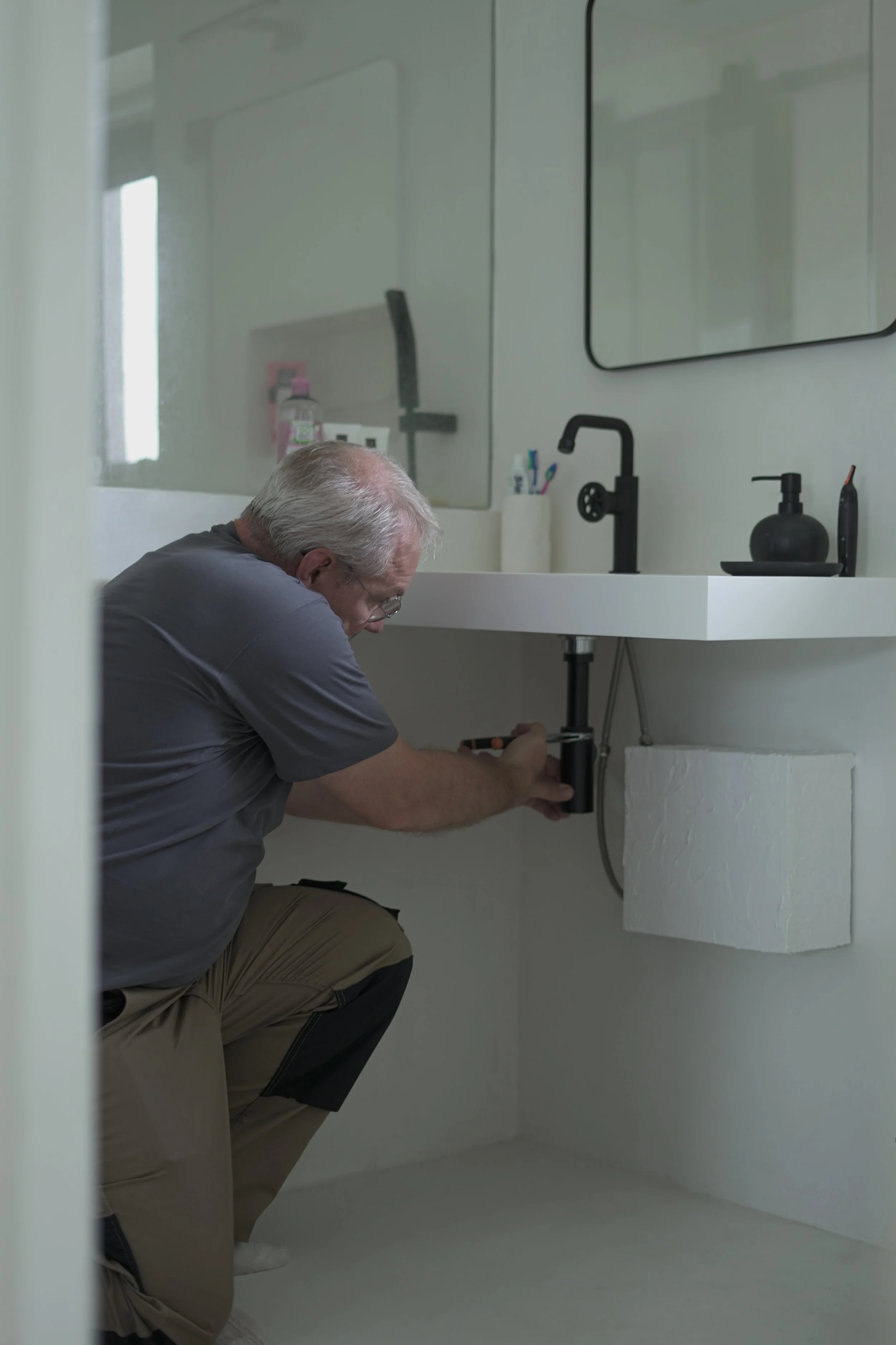 Tarif d’un bricoleur : à l’heure ou au forfait ?