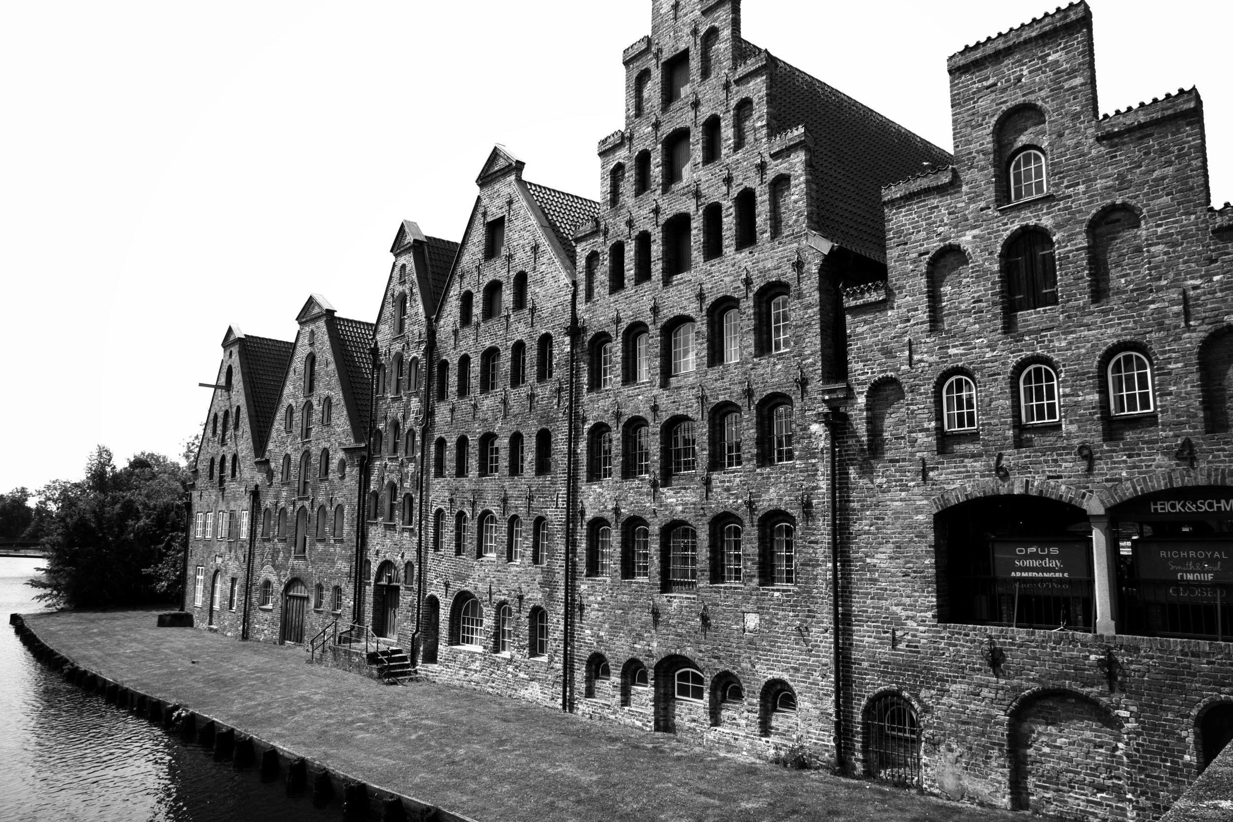 DSCF4935.jpg