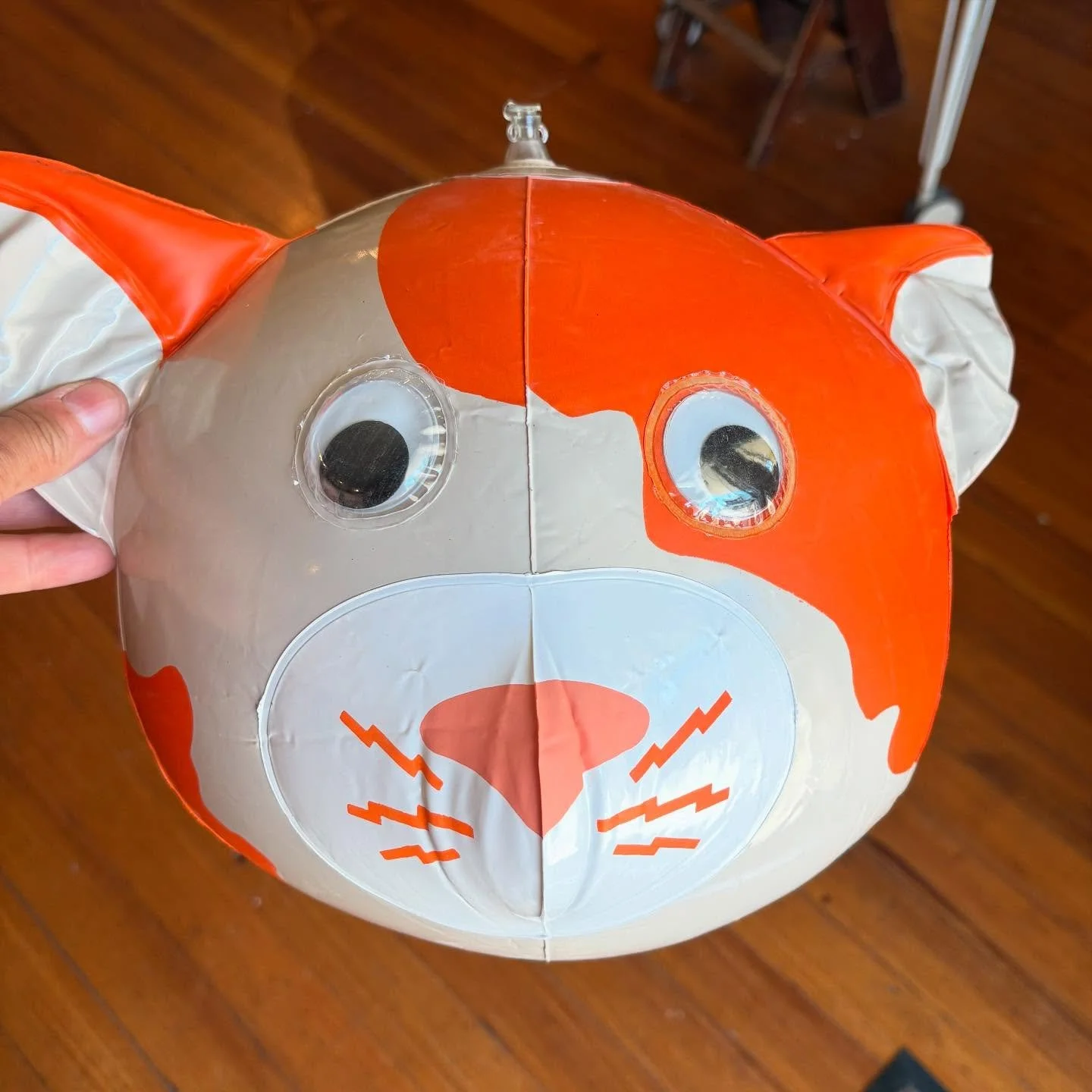 If I'd have known this deadstock #1980s inflatable ball would grow into an orange cat with googly eyes I'd have bought them all!  This one is $12 at the shop today.