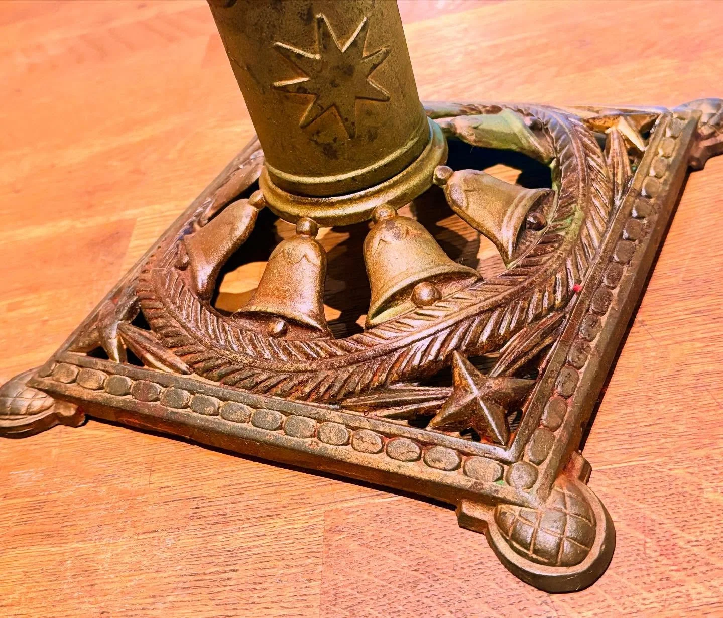 Yes, we are still buying #vintagechristmas for you! Yea, we will again open with all of it on the floor on Black Friday! No, we will not pre-sell!