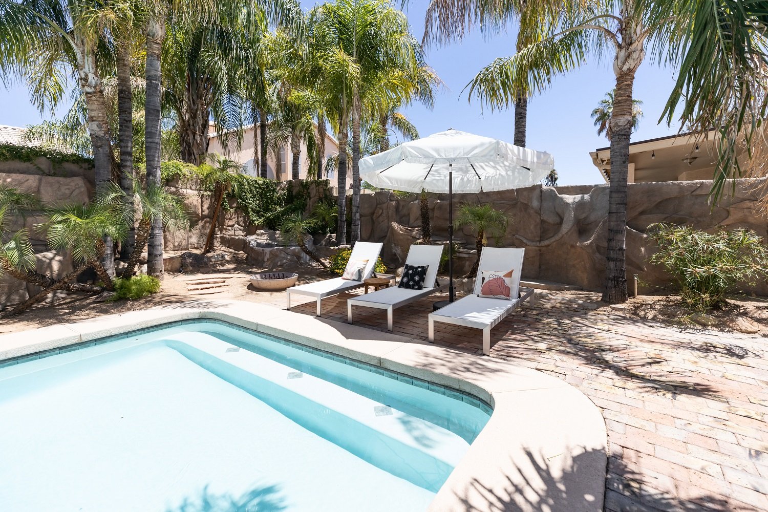 Phoenix Property Management - Tropical Desert -5.jpg