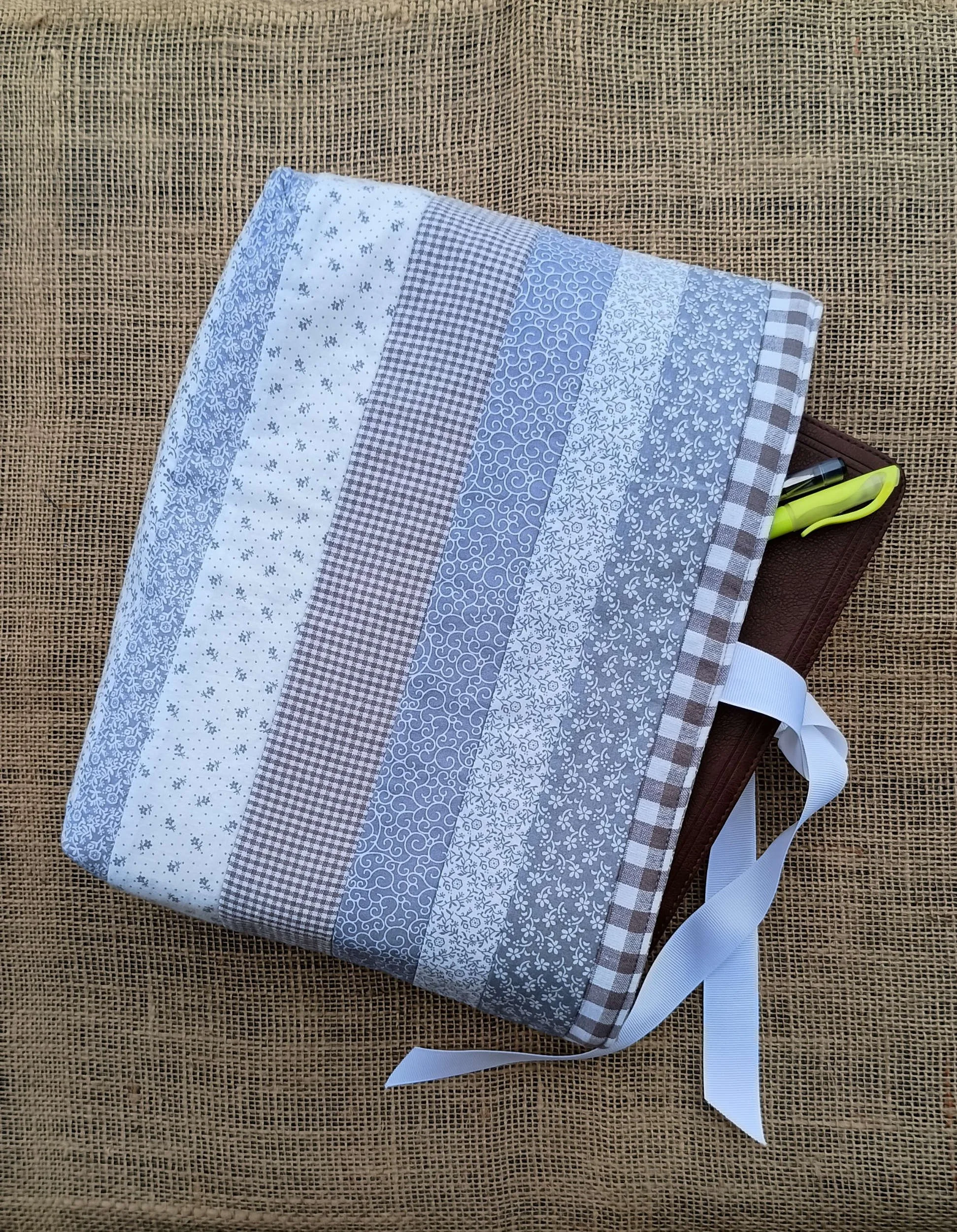 XL Bible Sleeve in Gray and White