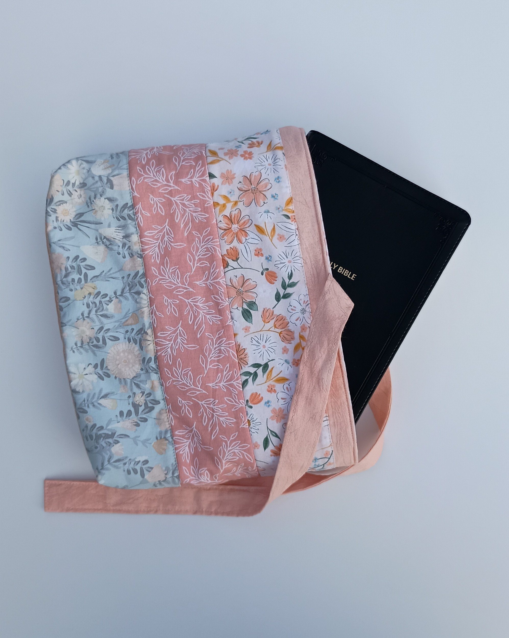 Small Bible Sleeve in Peach and Blue