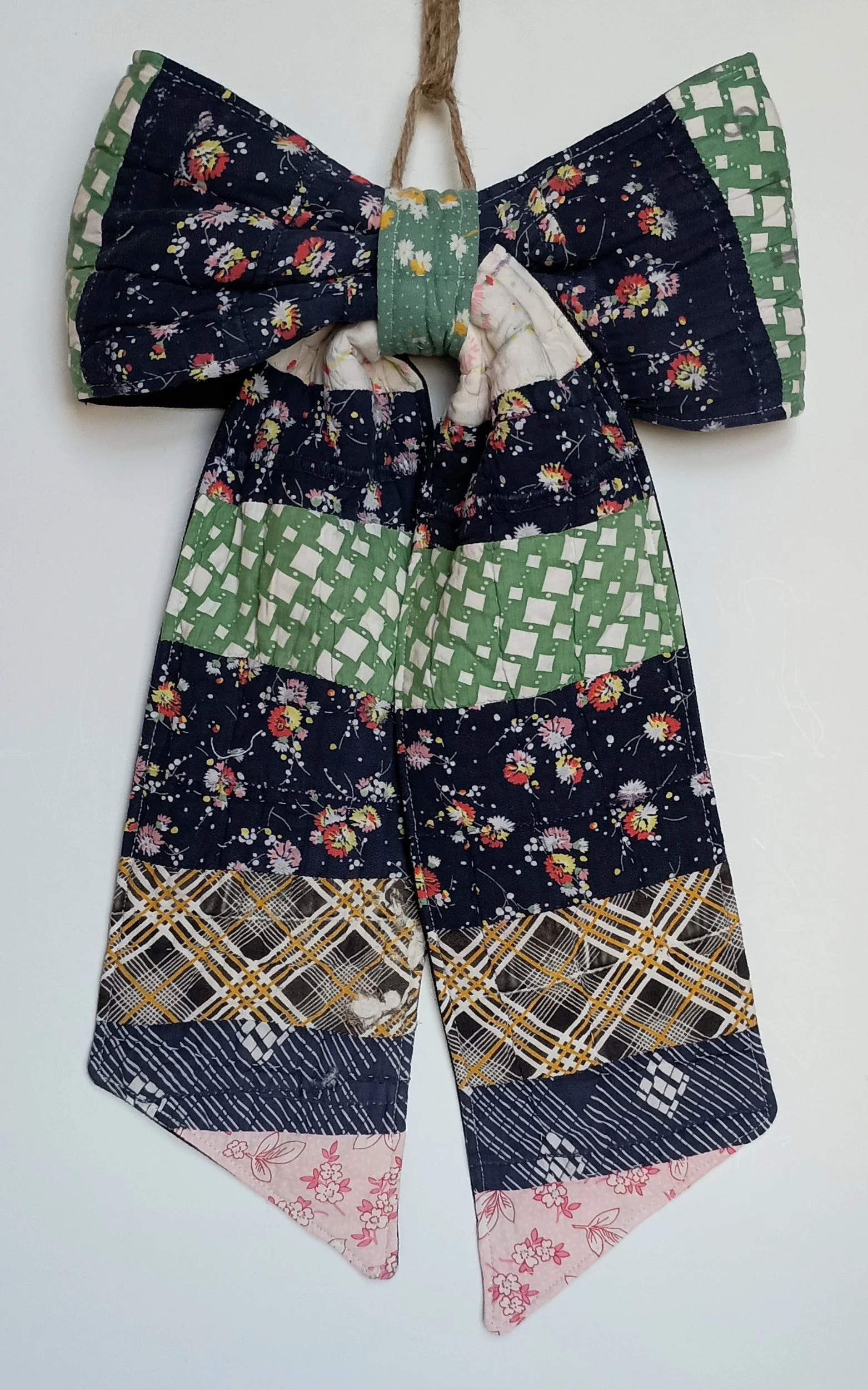Navy Patchwork Quilt Bow - B