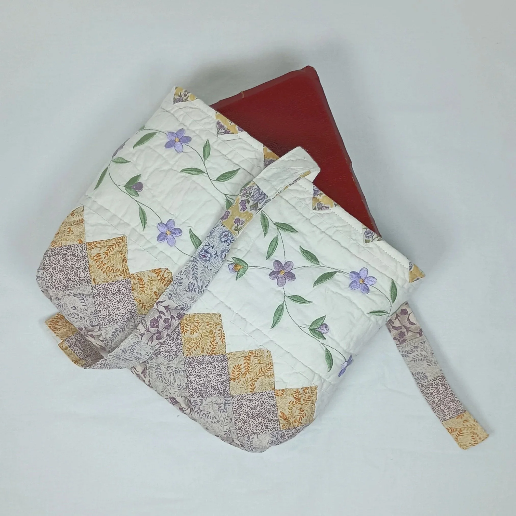 Large+Bible+Sleeve+with+Lavender+Floral+Embroidery+1.jpg