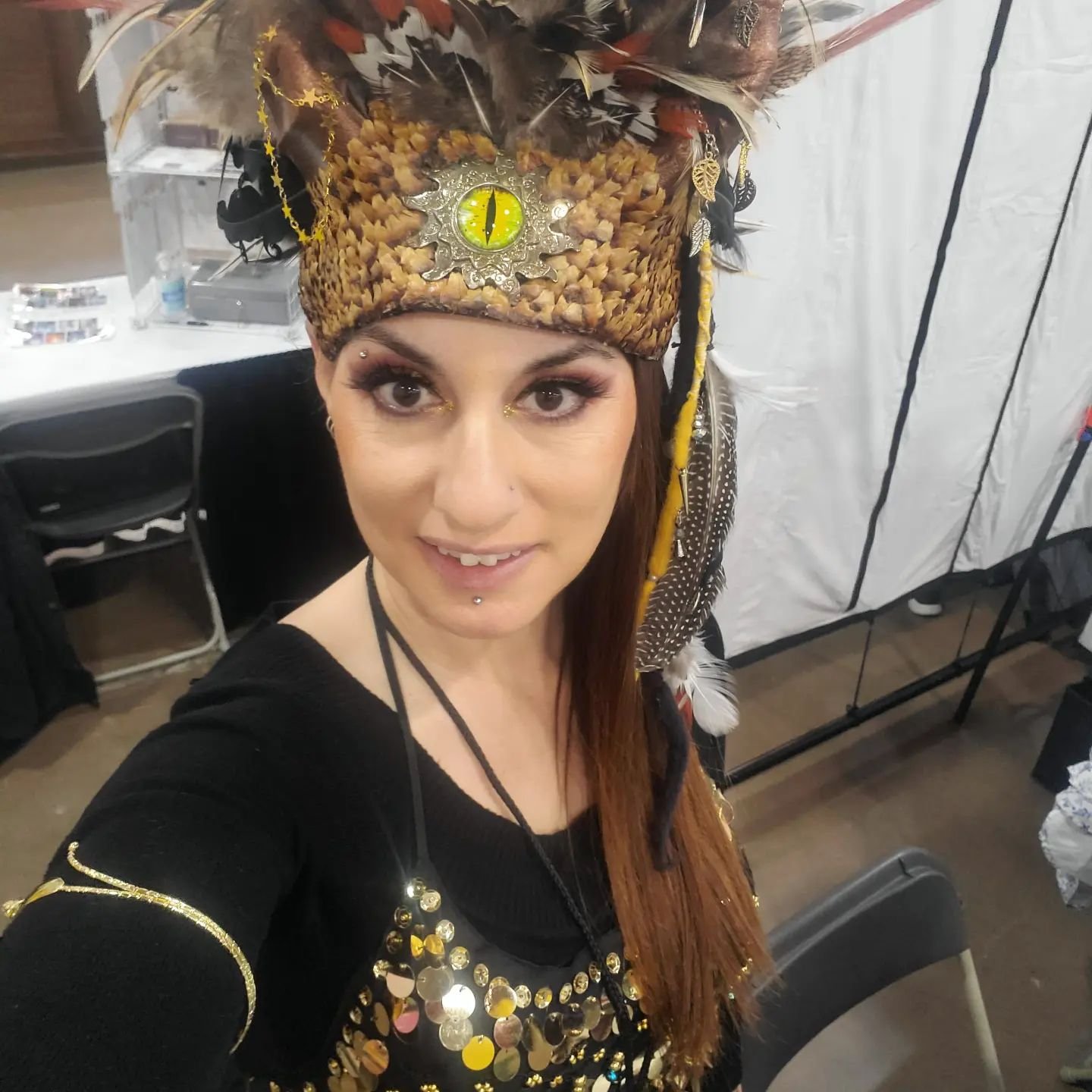 Feeling into my Dragon side today! Ready for Sauturday @calgaryexpo 🐉✨️🐉Join us in the Arist Alley for some incredible art! 🎨
#dragonhead #headpiece #calgaryexpo #etherealbeauty #djkart1212