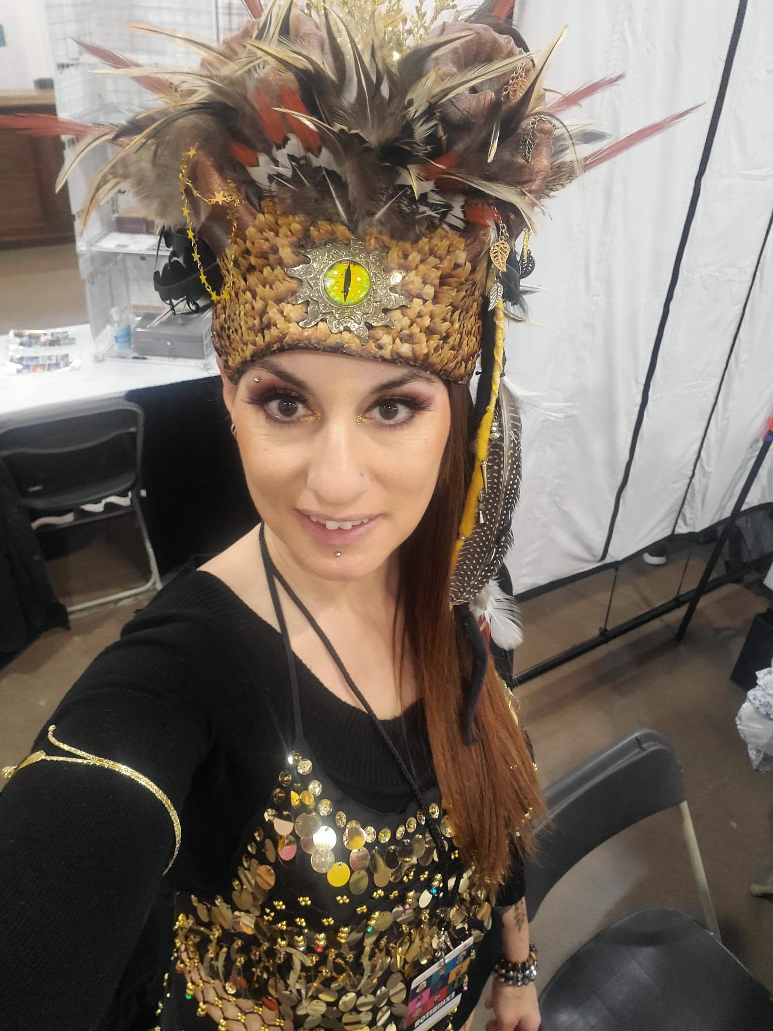 Feeling into my Dragon side today! Ready for Sauturday CALGARY EXPO 🐉✨️🐉Join us in the Arist Alley for some incredible art! 🎨
#dragonhead #headpiece #calgaryexpo #etherealbeauty #djkart1212
