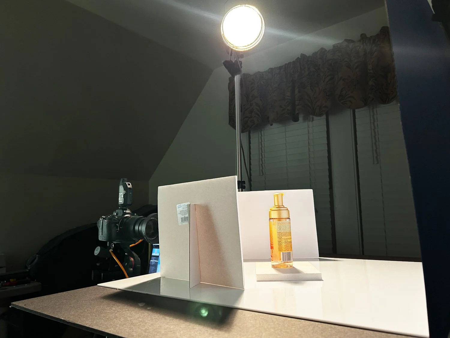 Jergens Sunless Tanning products shoot, behind the scenes - lighting
