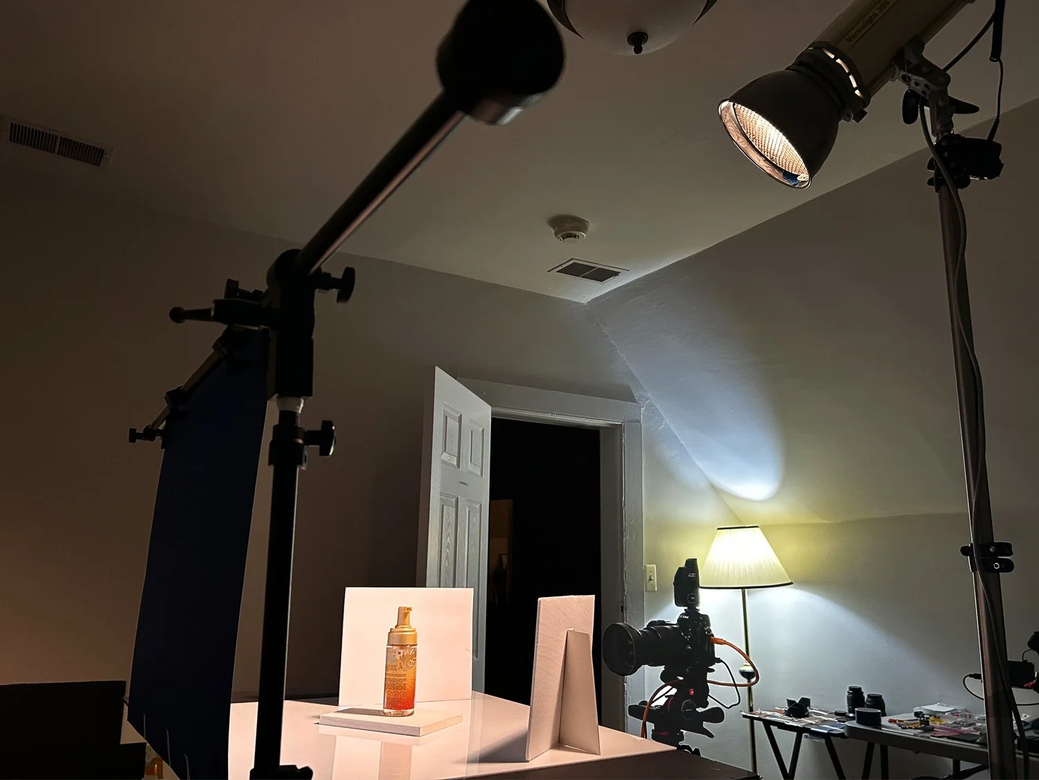 Jergens Sunless Tanning products shoot, behind the scenes - lighting