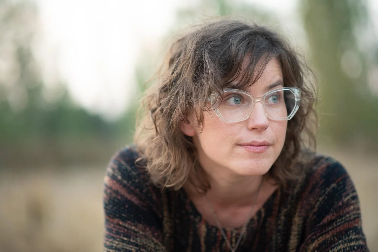 Live original music songwriting in the round — HAPPY TIME STUDIO