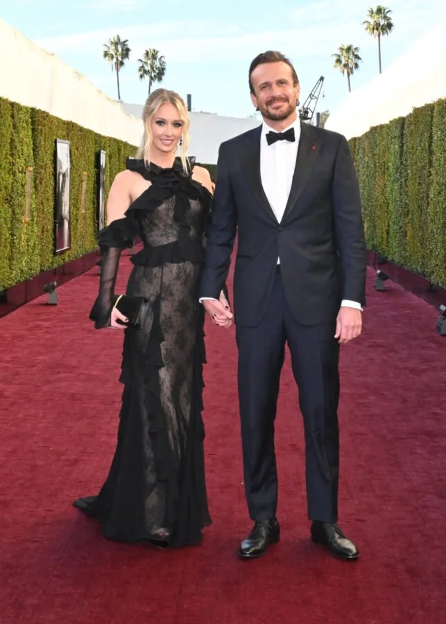 GettyImages-2192043487-1736146625-643x900.jpg