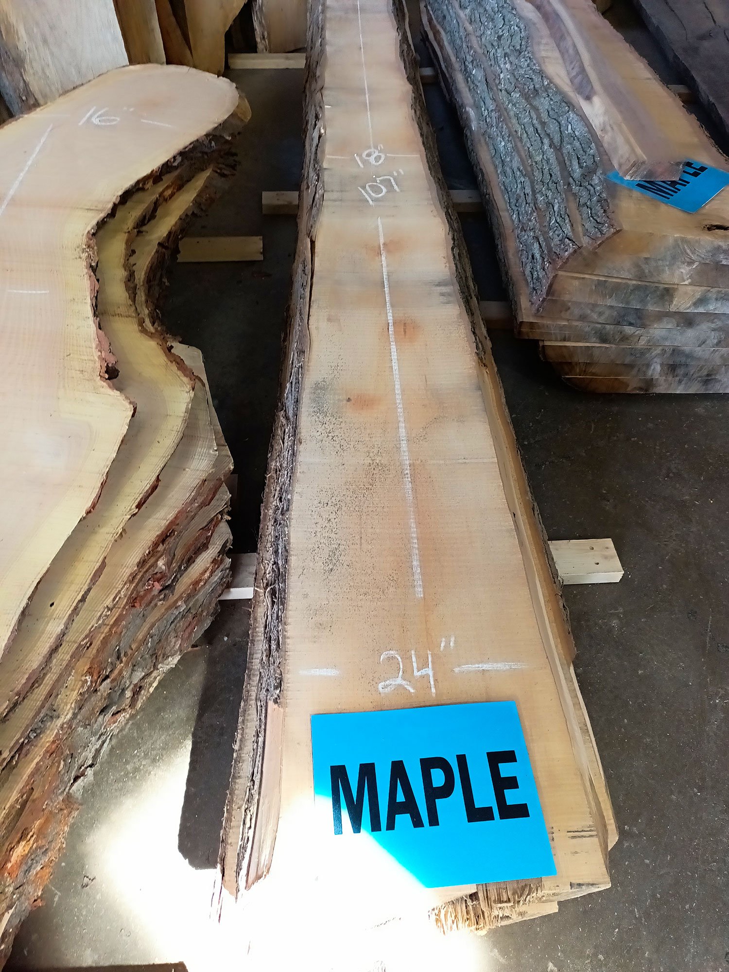 Maple-18-24-in-8-Slabs-182-each_web.jpg