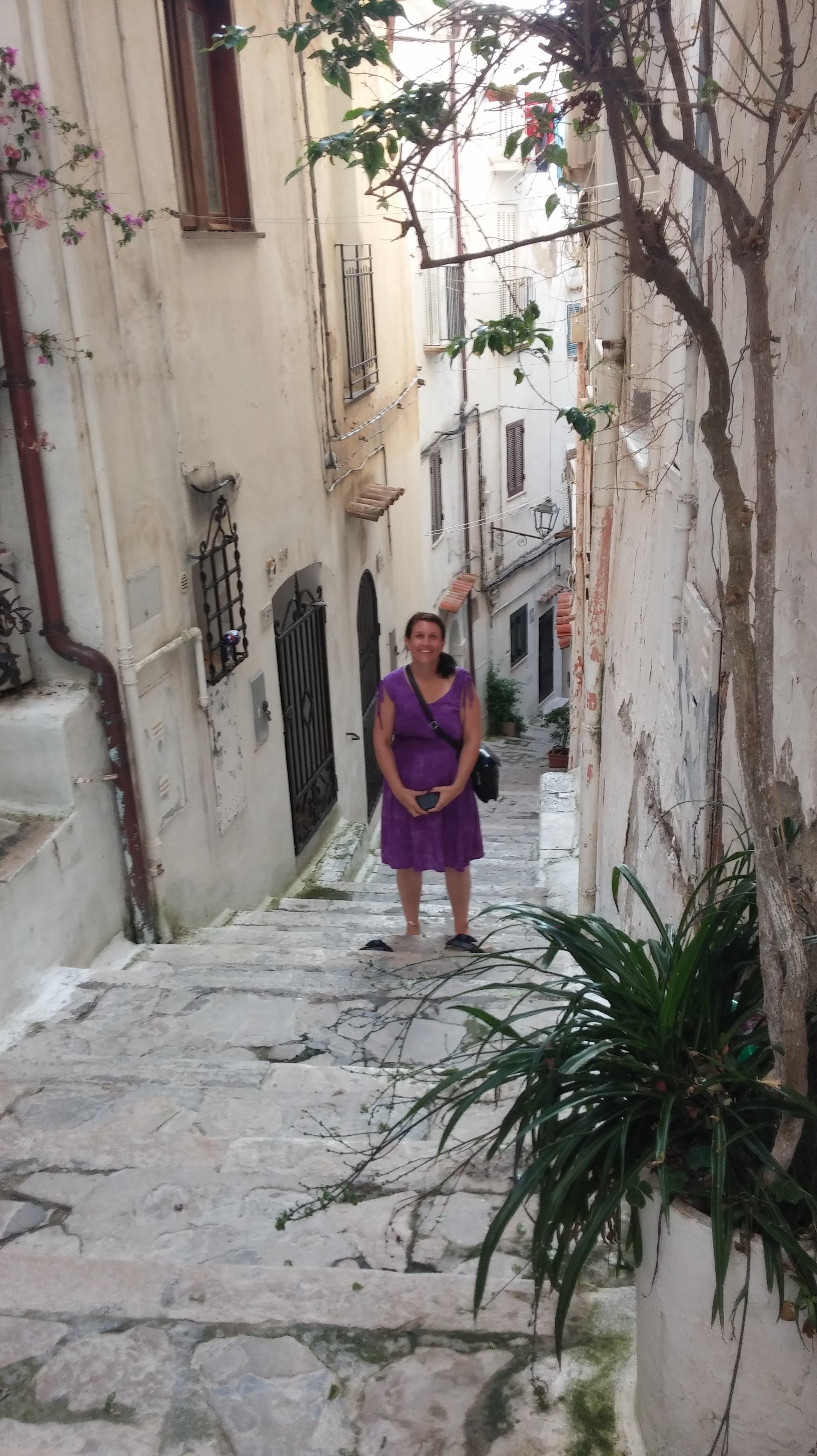 Marti in Sperlonga.jpg