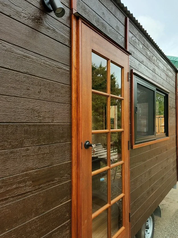 Tiny pilgrim house, easy to get around for travelers.jpg