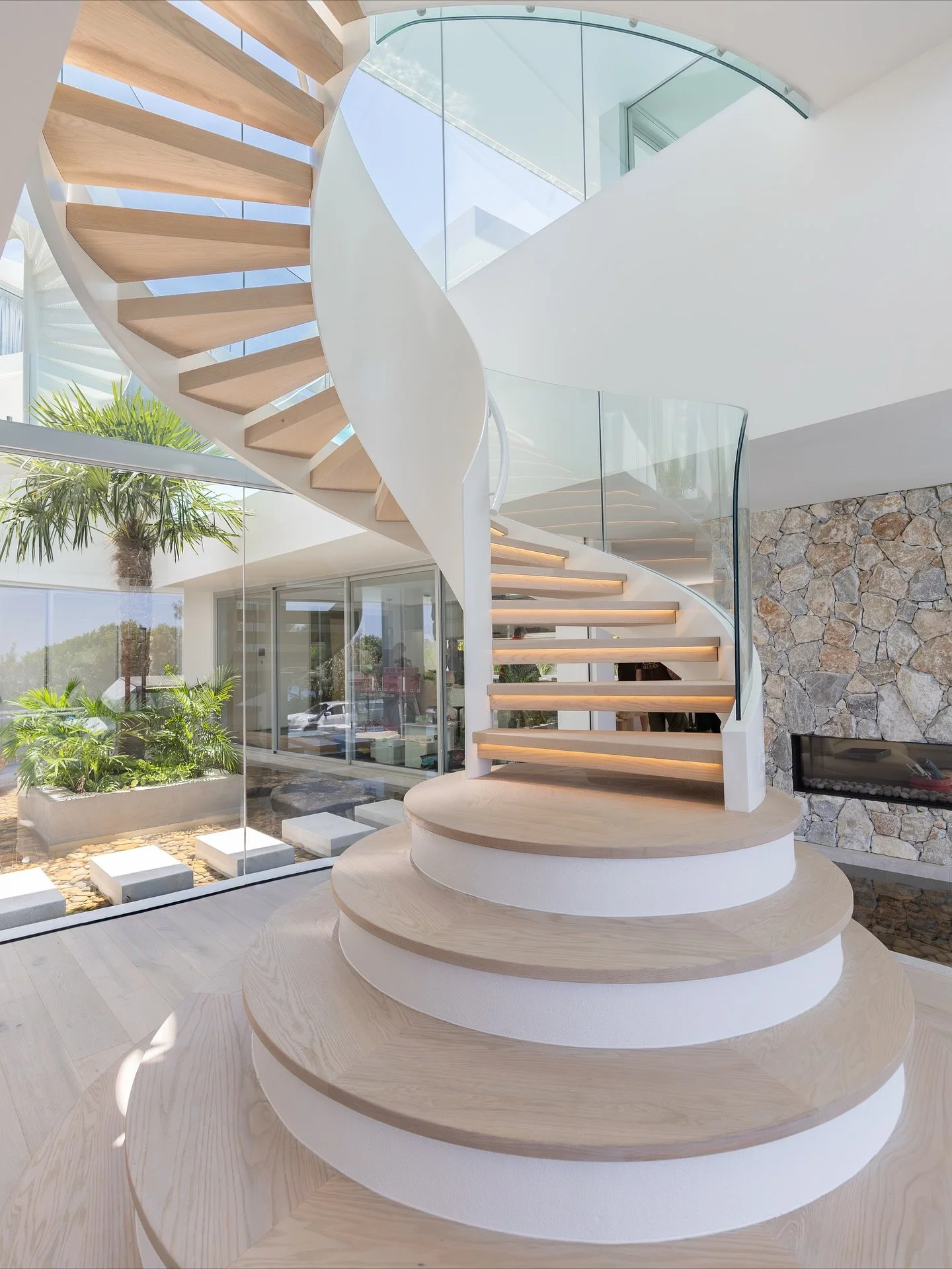 Property &amp; interior styling photography at @gulldesign_&rsquo;s latest project with @chriscloutdesign. 

A breathtaking home in Sunshine Beach.