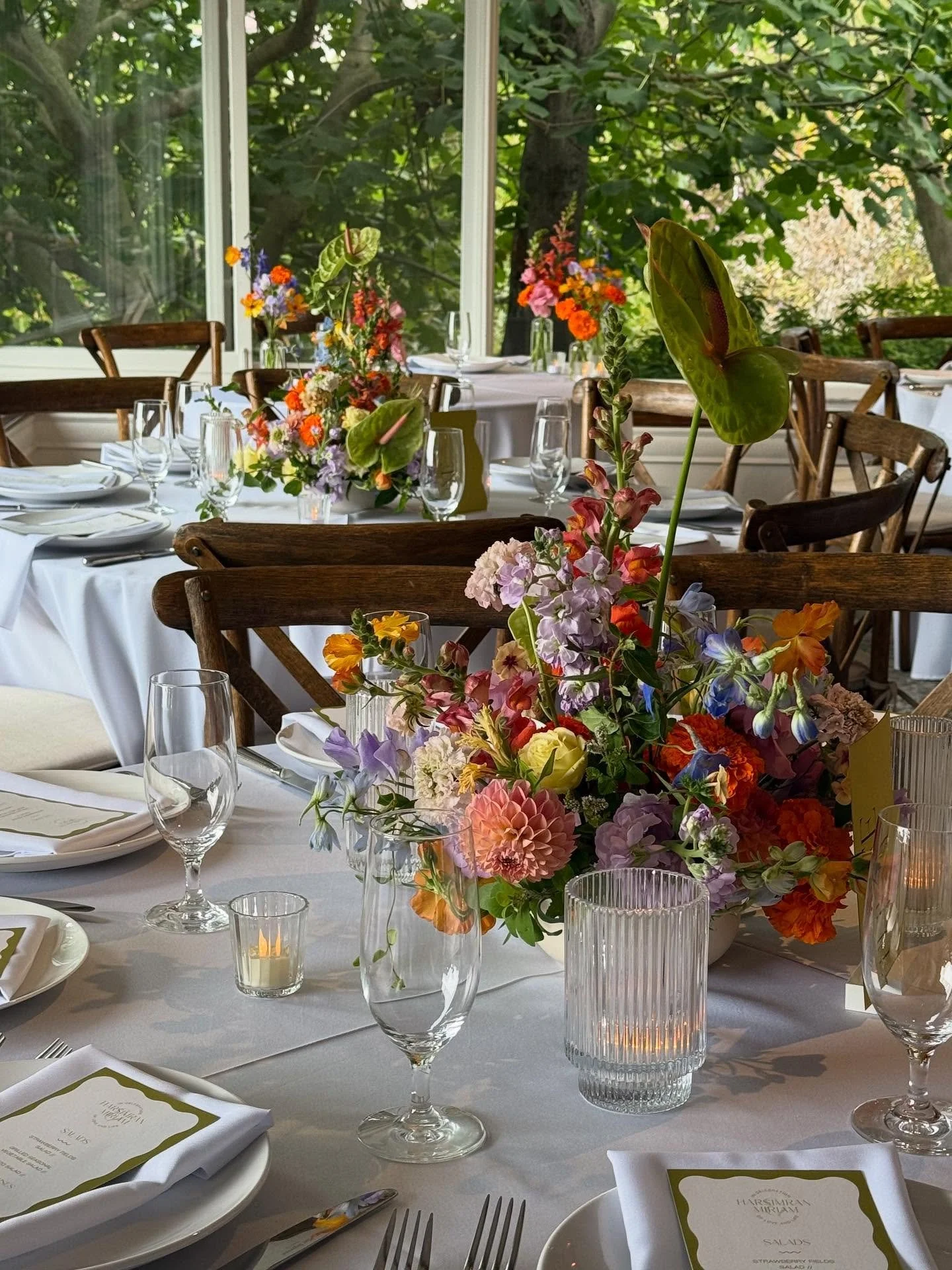 It&rsquo;s just the sweetest, most enriching experience when two people get married and the love in the room is palpable❤️ such a treat to flower for M&amp;H on truly the most perfect August day✨

Planning by @amritaevents 
Venue @laventainn_pv 
Phot