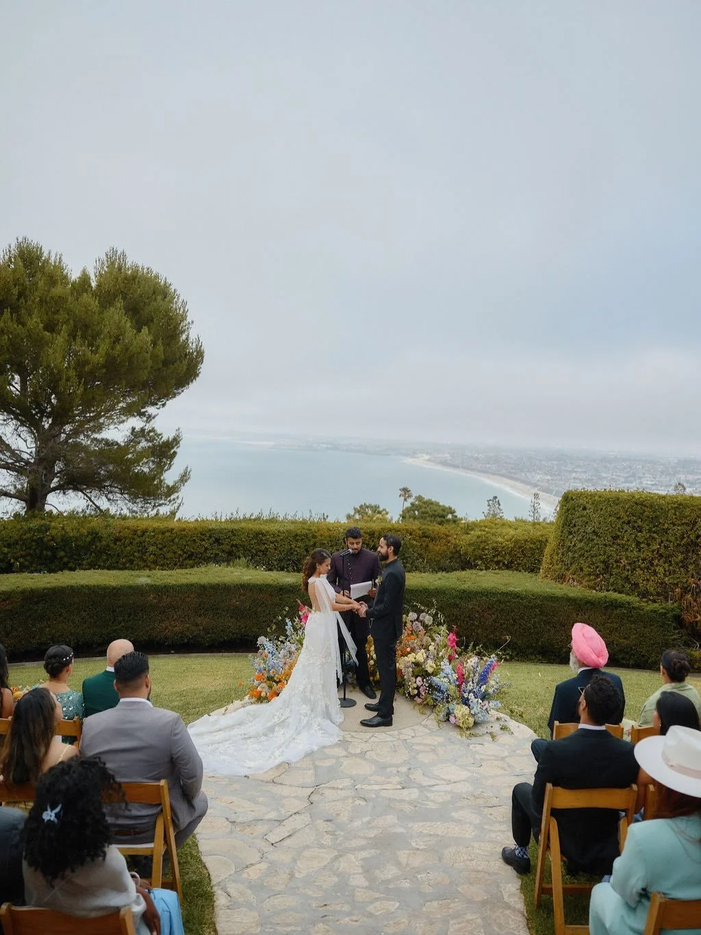 A perfect August day for M&amp;R with a colorful, gardenesque grounded meadow overlooking the South Bay💛The gladiolus &amp; bittersweet branches really brought the heat on this one. 

Planning by @amritaevents 
Venue @laventainn_pv 
Photography by @