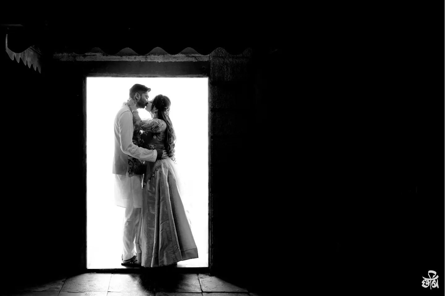 Nirja + Mohit
.
@nirjapatel_
@mohitagola99 
.
.
.

#weddingwireindia #thebridestory #weddinginspiration #preweddingphotography #preweddingideas #indian_wedding_inspiration #shaadisaga #shaadiseason  #reflectionphotography #bridetobe #preweddingshoot 