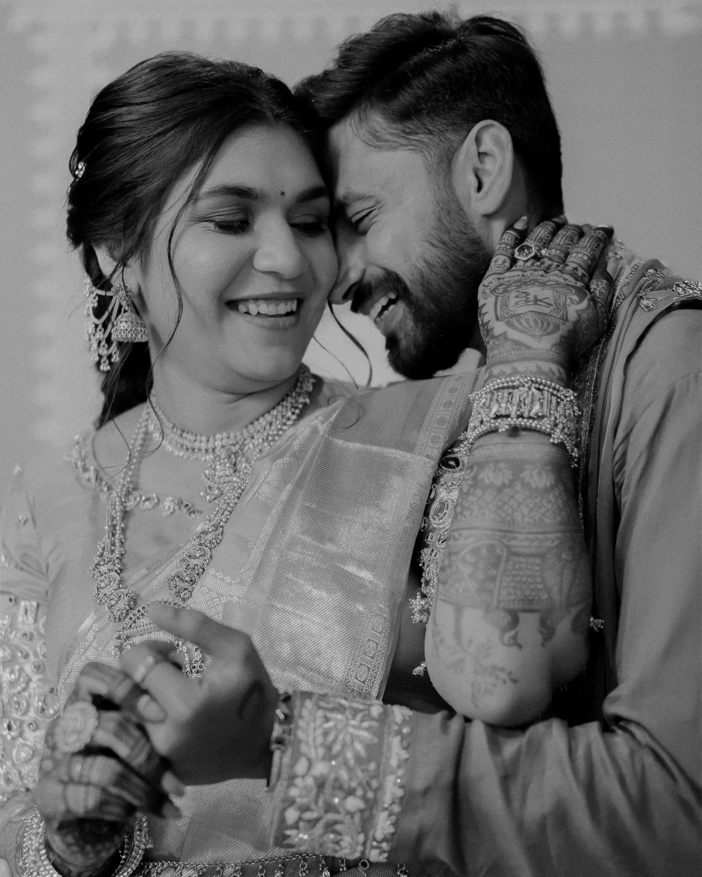 Helly &amp; Rushi 
.
.
A union crafted by God, bound by sacred rituals, and fueled by an endless love. ✨ Every traditional chant, every marigold, and every stolen glance tells a divine story of two souls becoming one.
.
Shot on @sonyalpha @sonyalphai