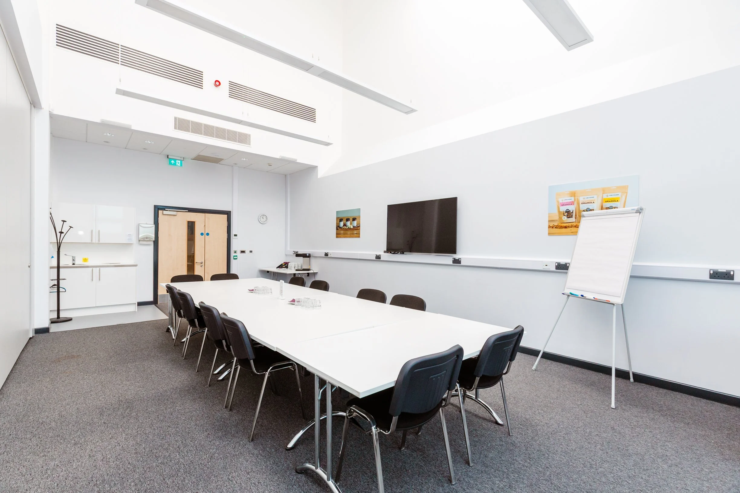 Meeting room with table and chairs 