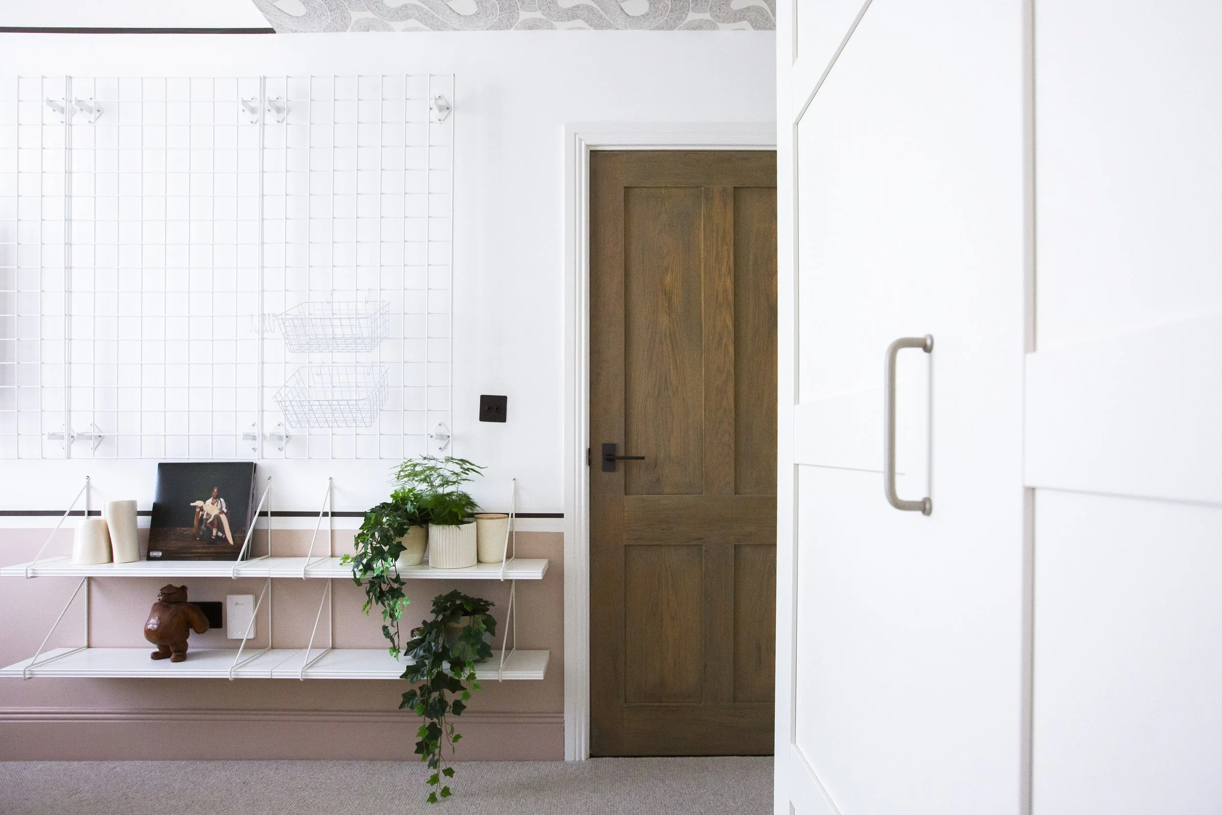 wall shelves bedroom