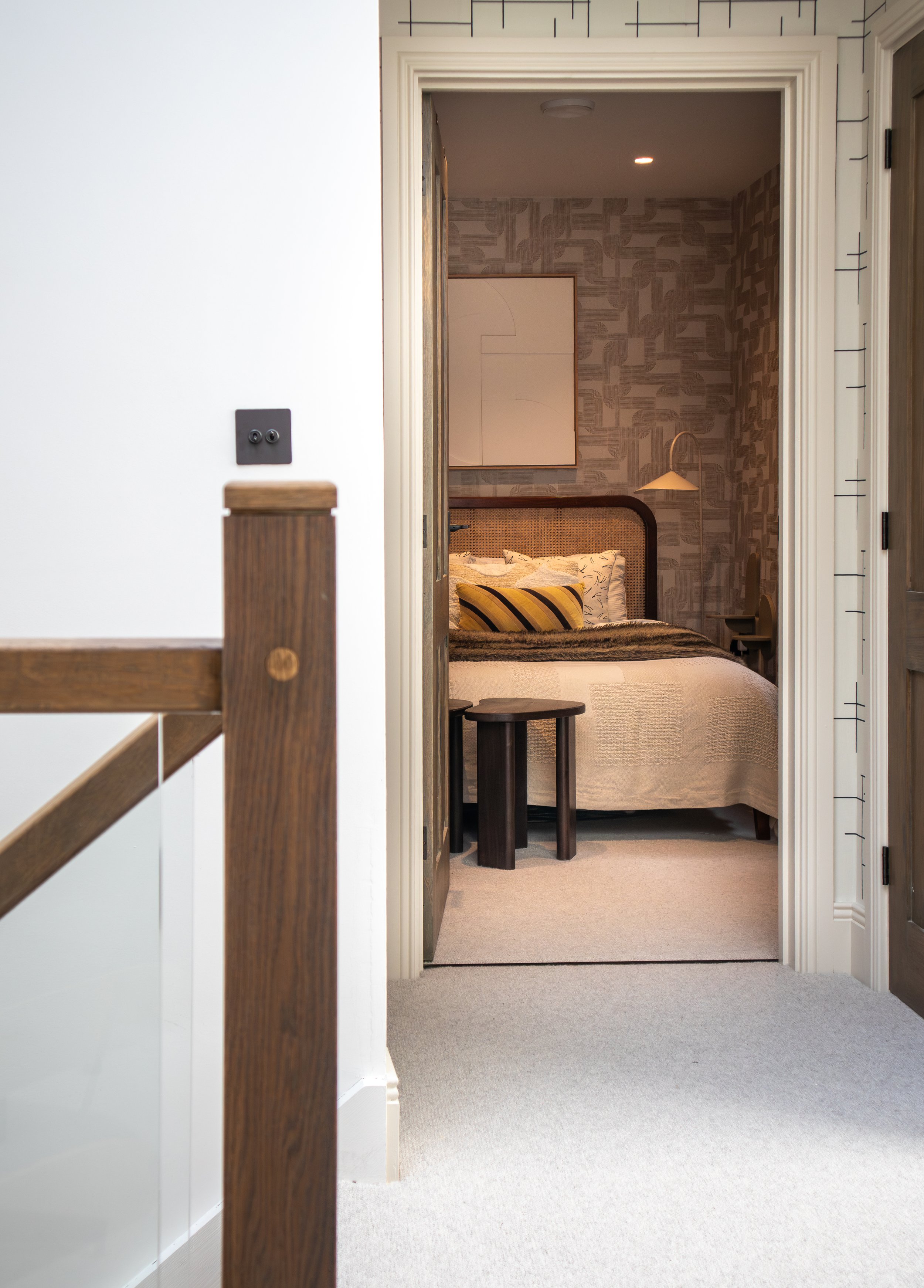 small bedroom décor