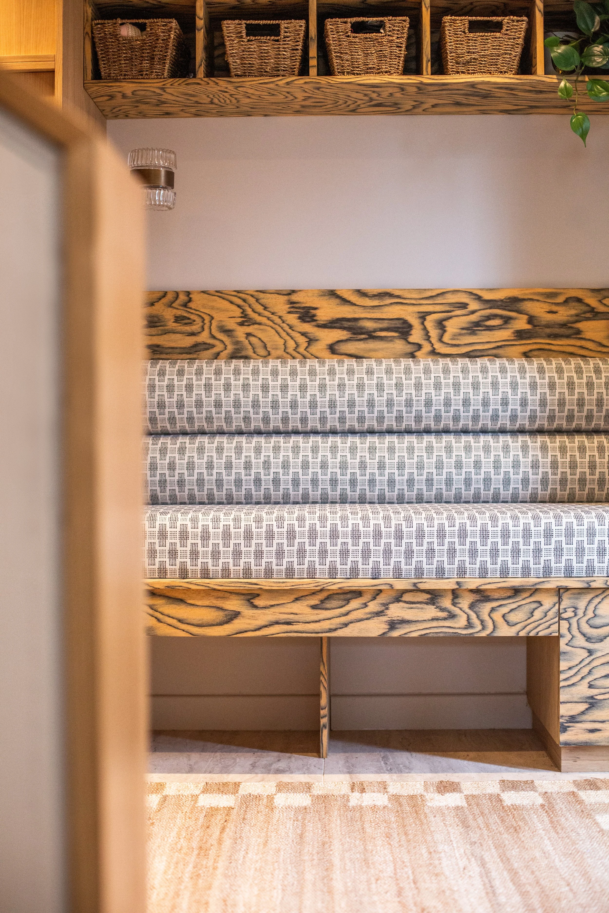 Shelford, Cambridge hallway bespoke seating