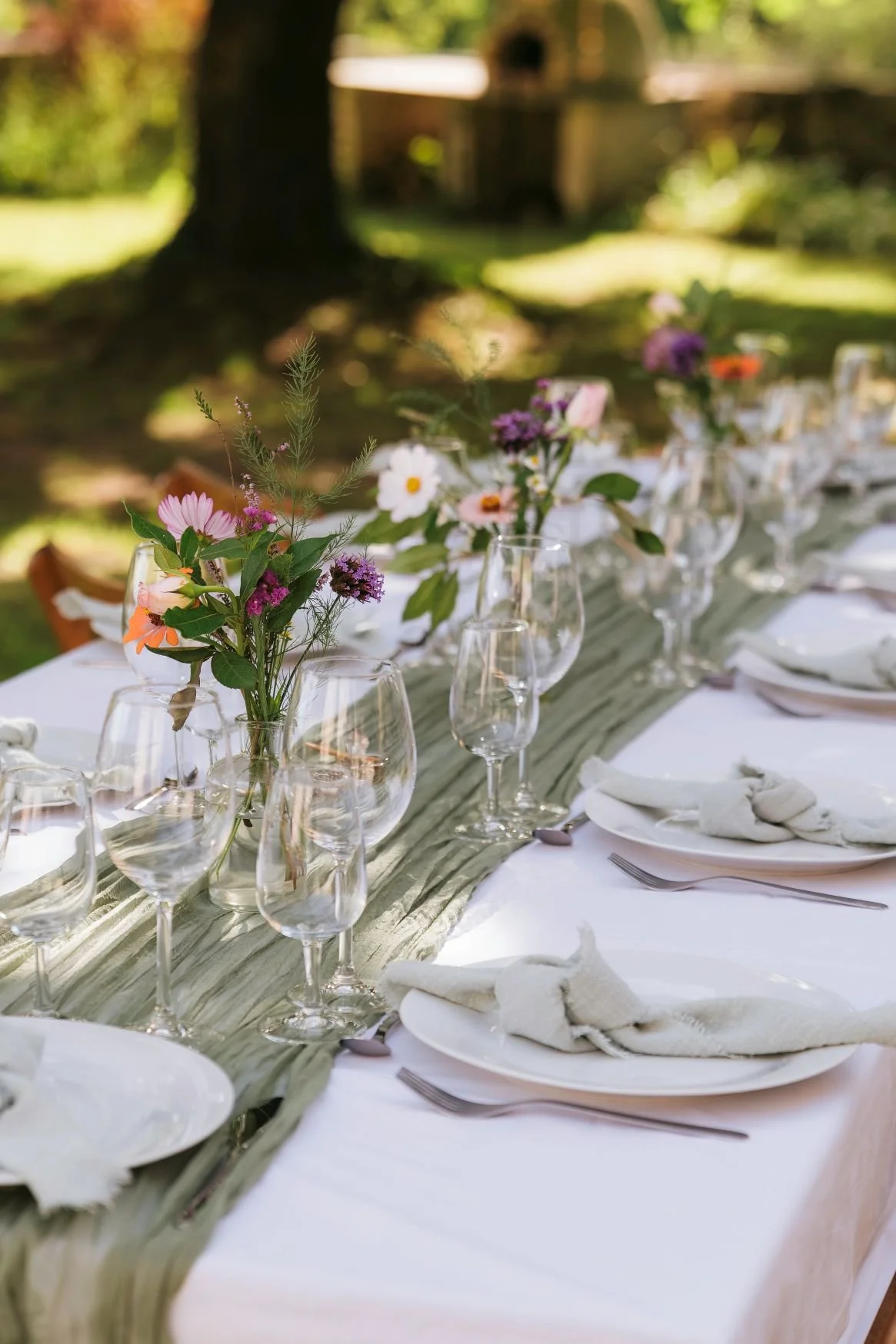 Savannah en Garret Chris photography table.jpg