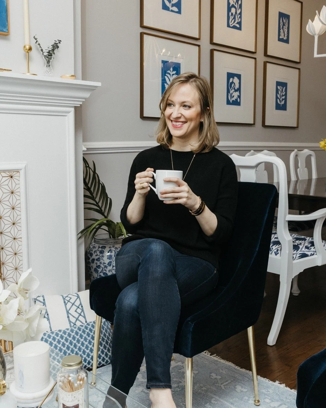 "I apparently feel the need to be within a 5 min walk of wine, coffee and yoga at all times." 

Five years ago, Carrie instantly fell in love with the charm of Wilmot Ave and its incredible #bucktown location before she even set foot in the