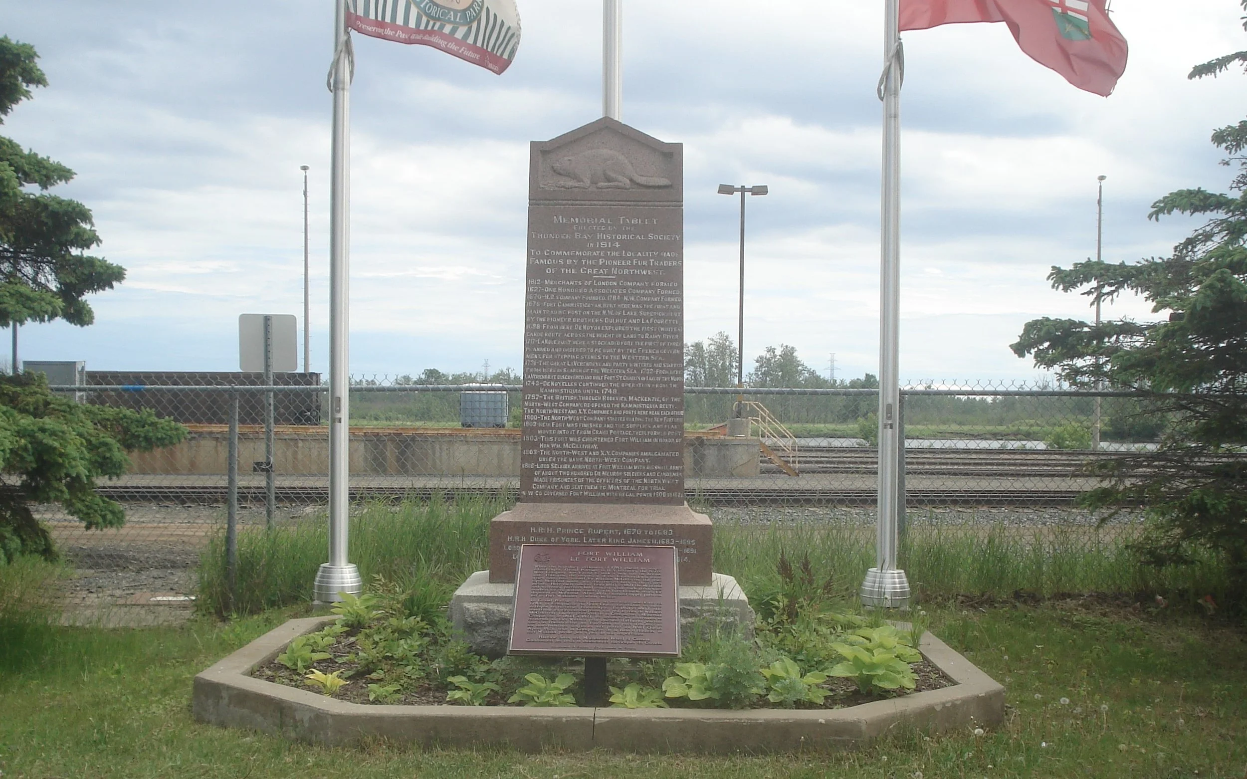 Plaque at original  Ft William site.JPG