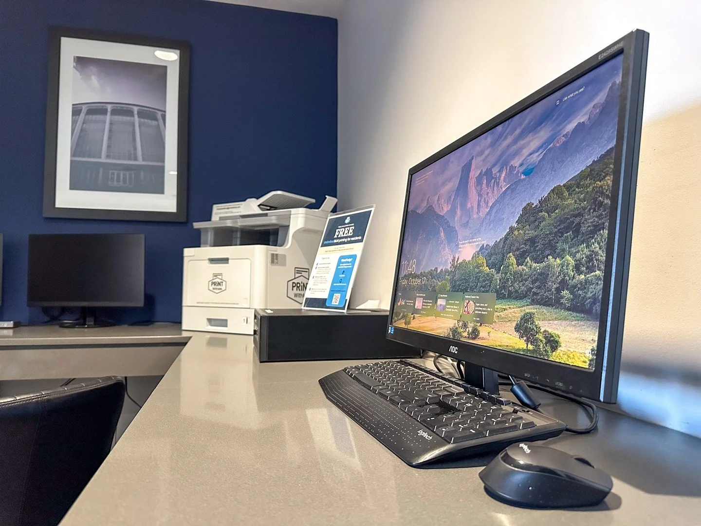 Study, print, repeat. The River Gate computer station has you covered! 🙌