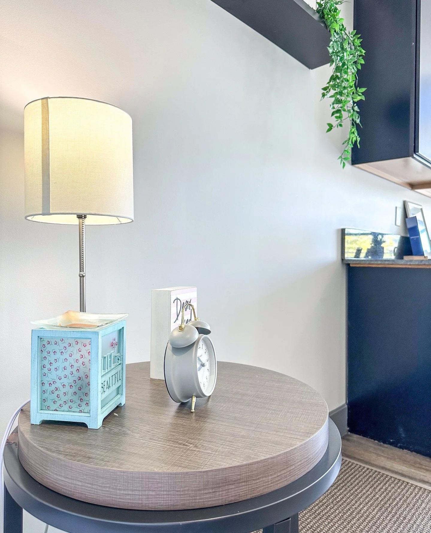 We offer 2, 3 &amp; 4 bedroom furnished apartments! ⁠
⁠
Call or stop by today to set up a tour and start your new chapter at River Gate! ⁠