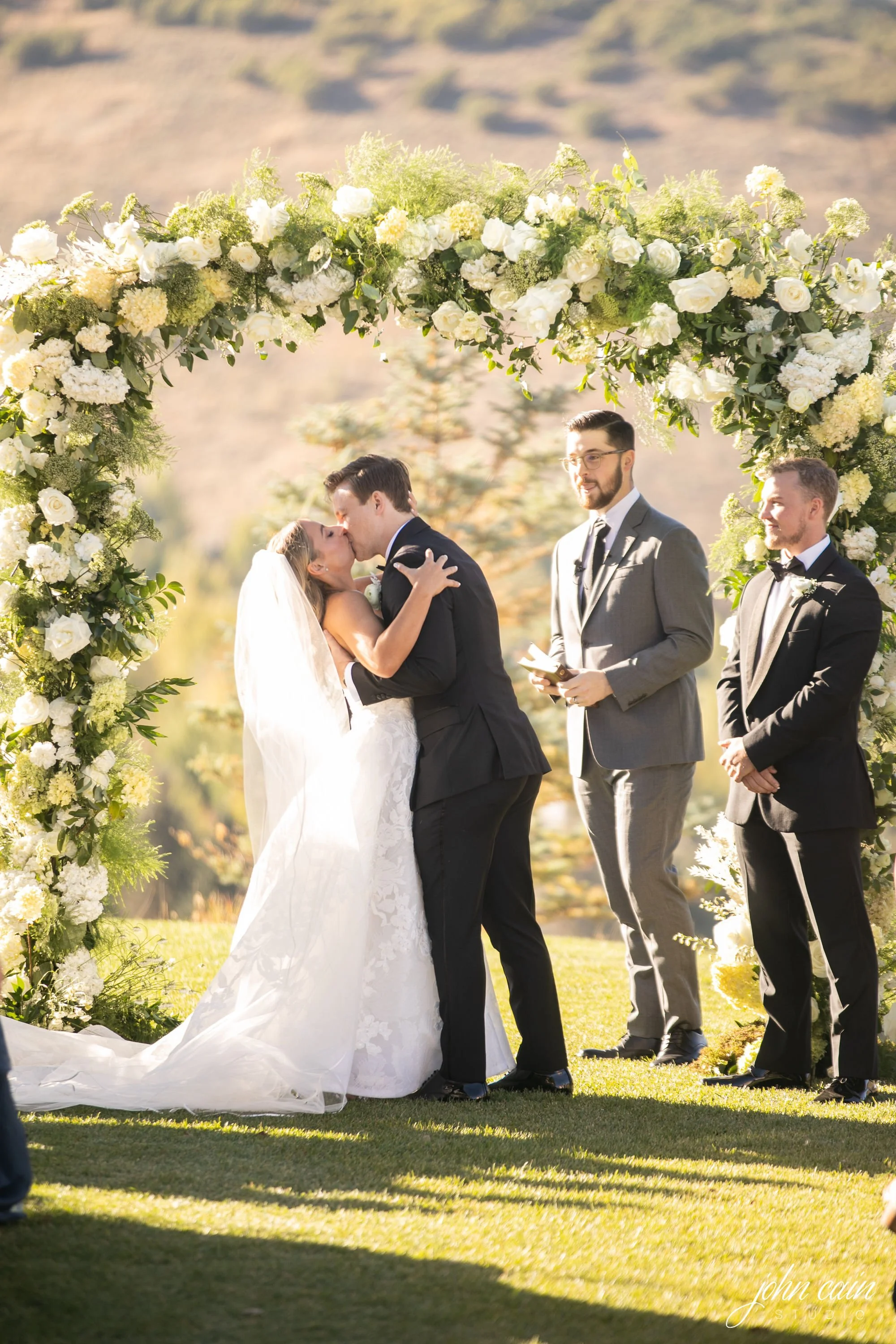054_09-24-22_McCrearyWedding_PREVIEW.JPG