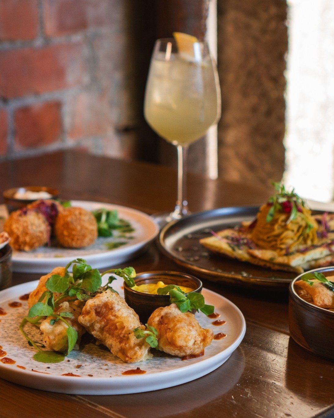 Light lunch? Set menu? Full-on feast?

We&rsquo;ve got midweek meals covered from every angle.

Swing by and satisfy whatever you&rsquo;re in the mood for.

Click link in bio to book 🔗

#midweektreat #newcastleeats #ptmy