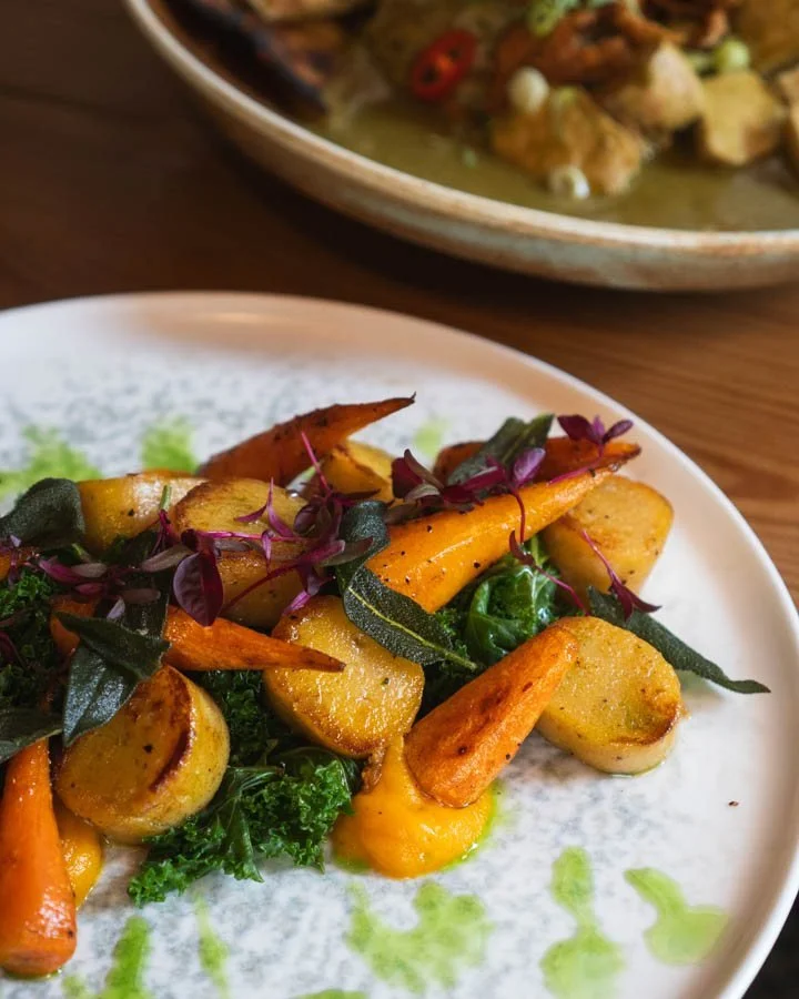 The Christmas Markets are back in town 🎄
Make Pleased to Meet You your festive pit stop... whether it&rsquo;s a warming cocktail before a wander or a cosy meal after soaking up the Christmas lights.

'Tis the season to eat, drink &amp; be merry in t