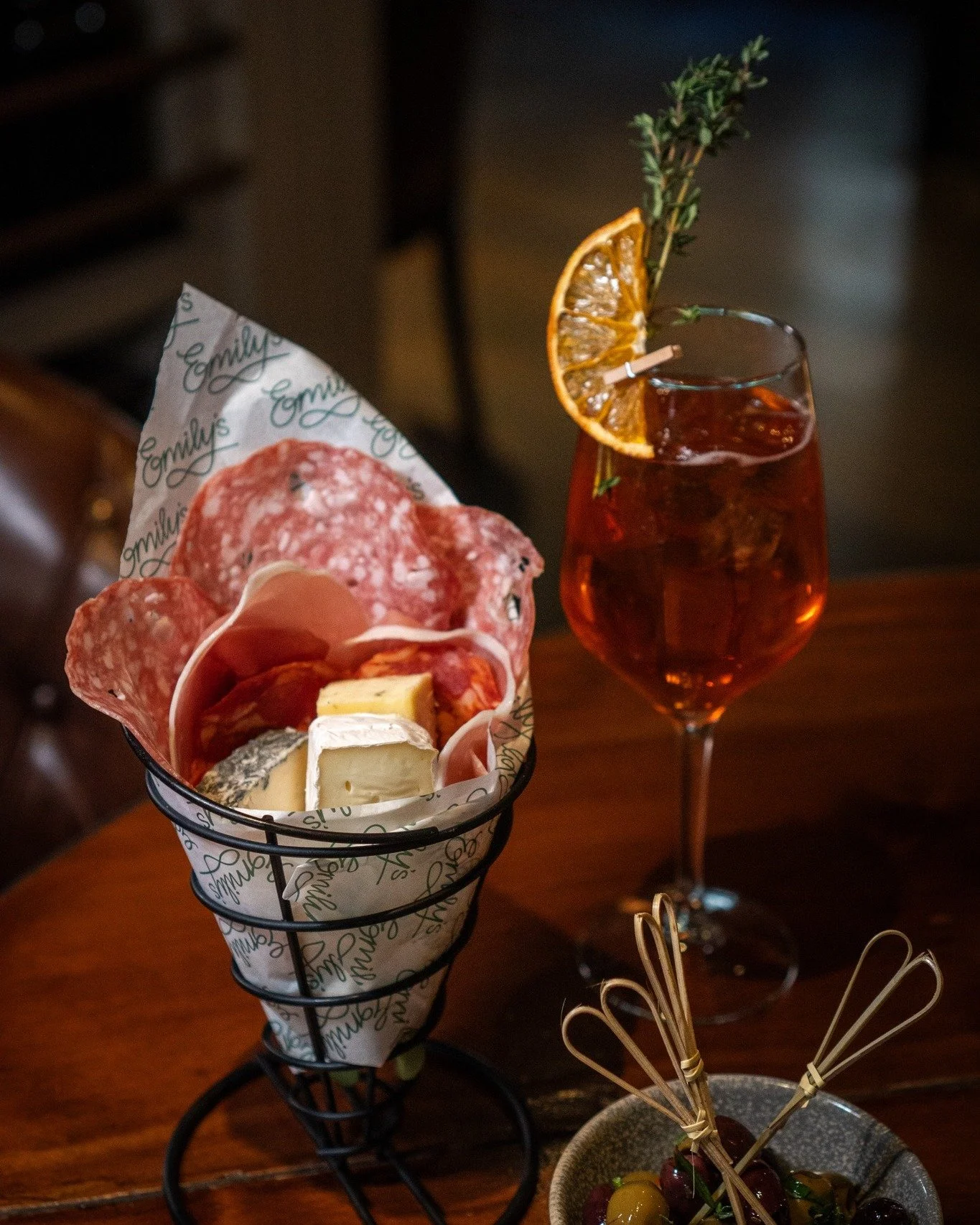 That in between week doesn&rsquo;t need a plan 😉

Pop in for a drink, meet friends you&rsquo;ve not seen all year or just enjoy being out of the house for a bit. 

No rush, no schedule, just a good place to spend the time 🥂

#ptmynewcastle #twixmas