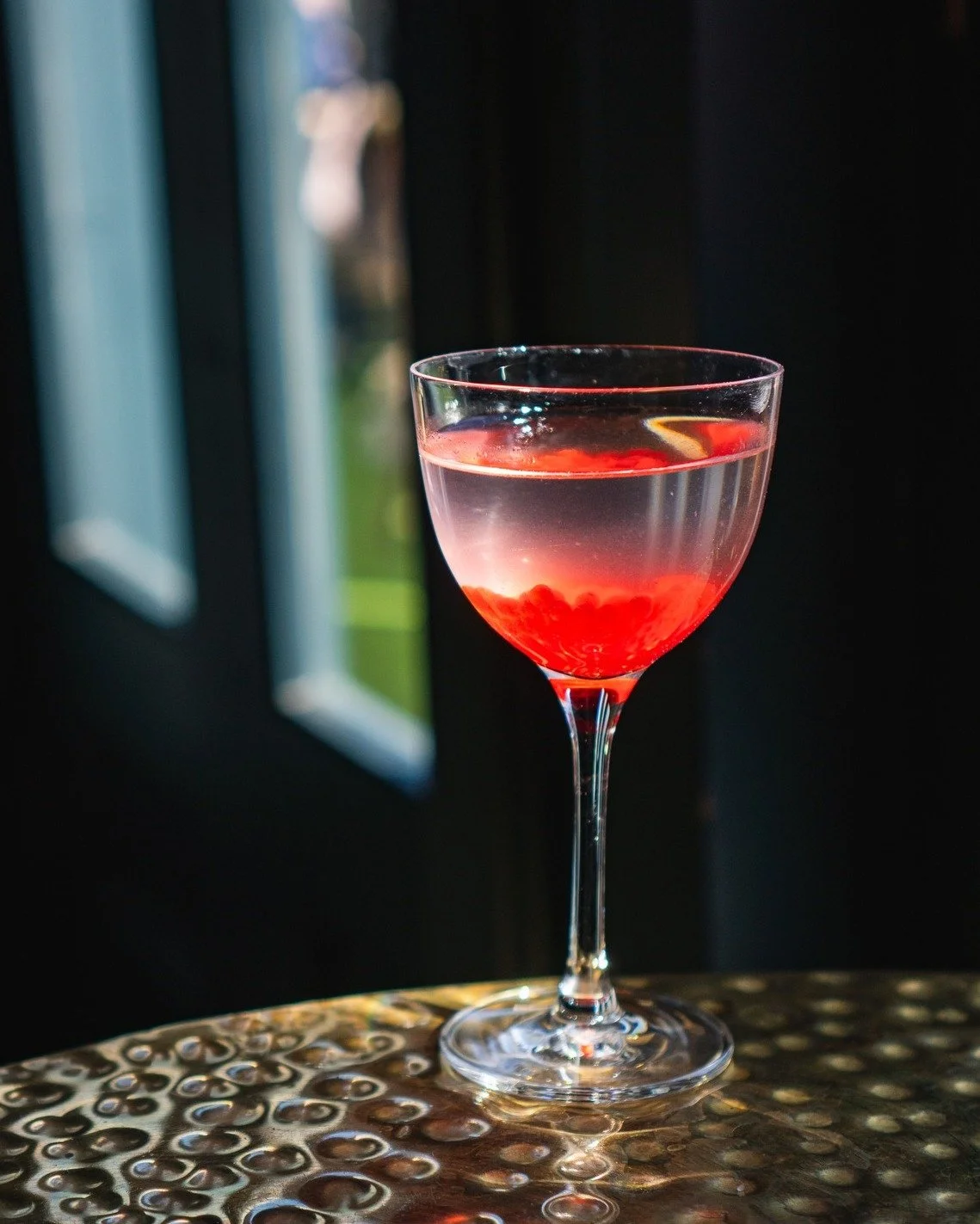 Lychee Berry Martini 🍓

Hayman&rsquo;s gin, Kwai Feh lychee liqueur, Stoli Raspberry vodka, strawberry syrup, fresh lime and strawberry pearls.

Live music and cocktails Two for &pound;12, 5&ndash;9pm Sunday to Friday. 

Weekend plans. Sorted 🍸

#p