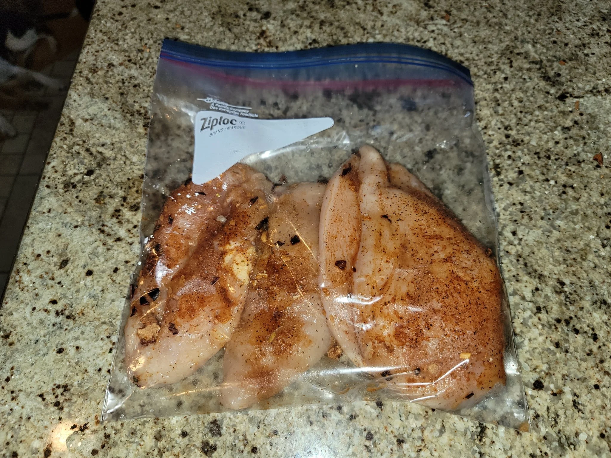 Ziploc with oil, refrigerate.jpeg
