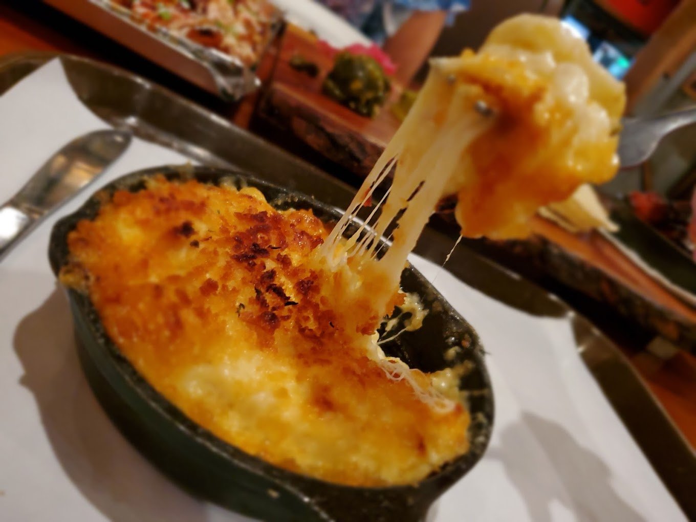 mac in pan.jpg